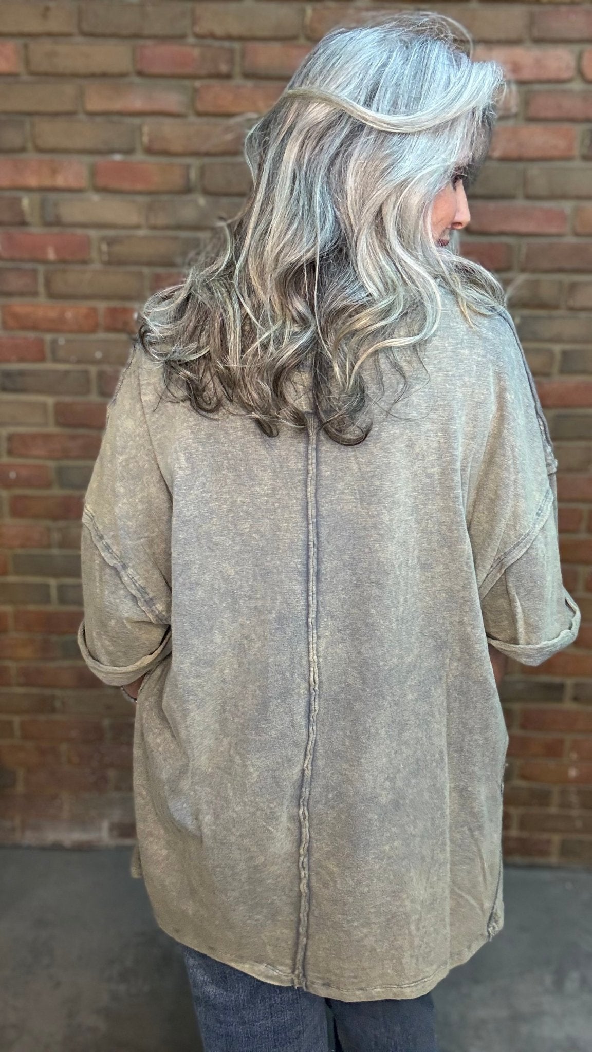 Faded Navy V-Neck Short Sleeve Top - Vintage Vault Boutique