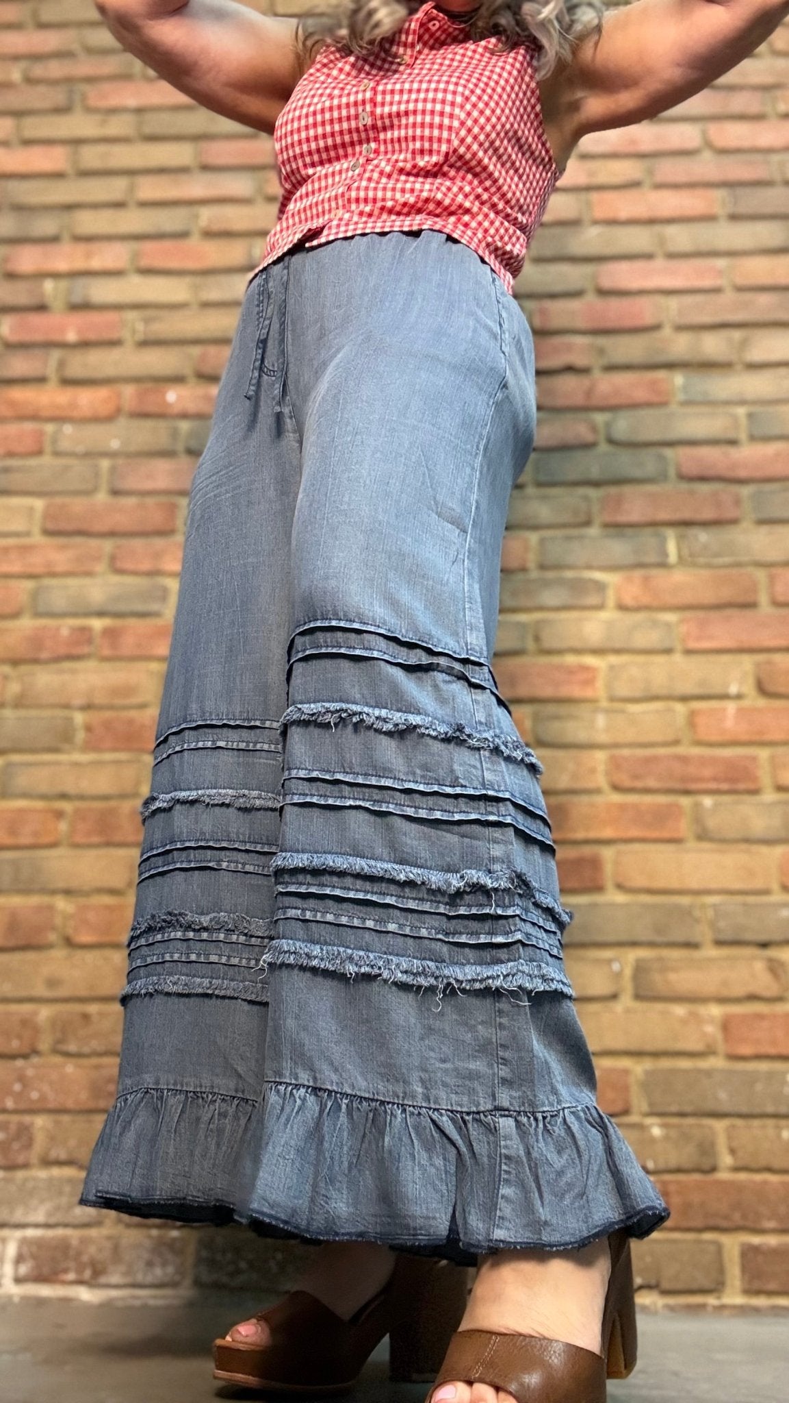 Flared Ruffle Hem Crop Pants - Vintage Vault Boutique