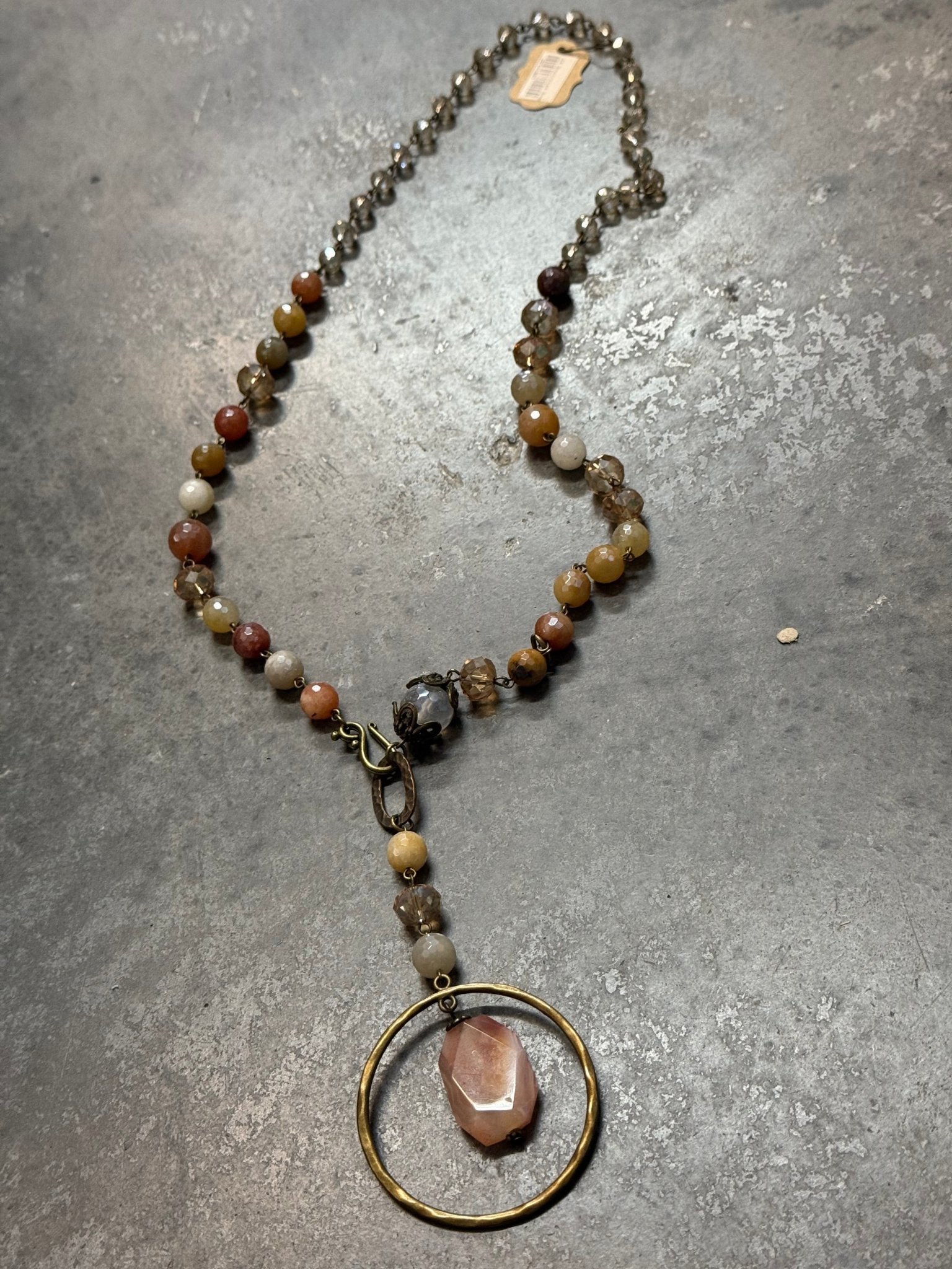 Carol Su Encircled Stone Necklace - Vintage Vault Boutique