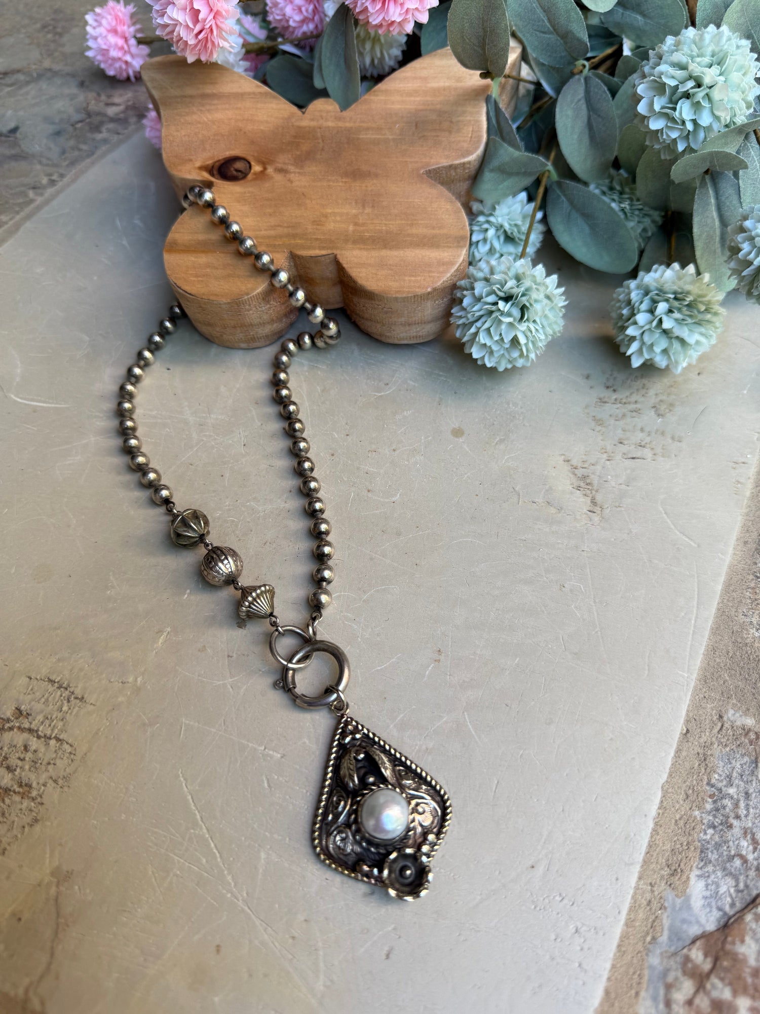 EKD Vintage Chain with Pearl Pendant Necklace