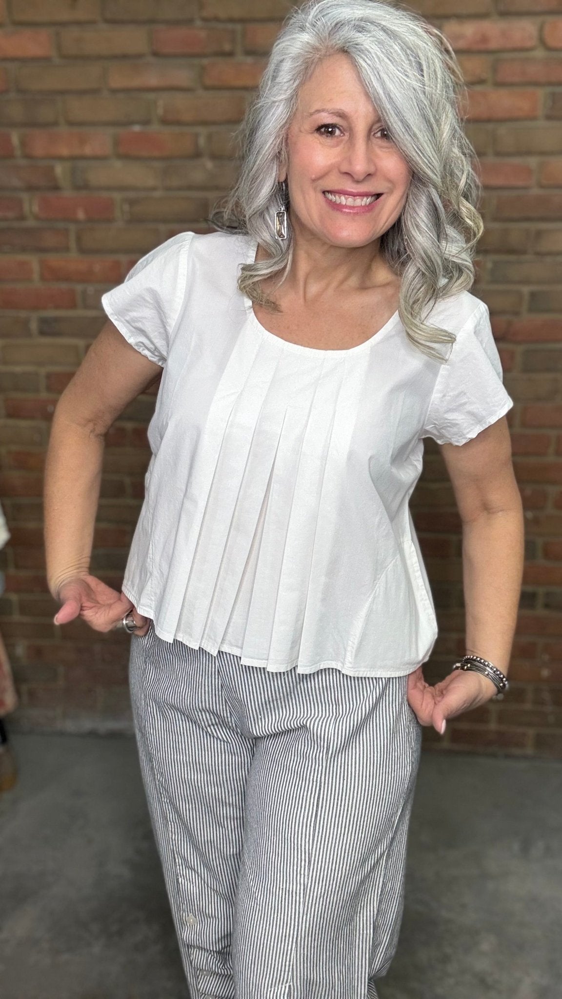 Daley Short Top in White - Vintage Vault Boutique
