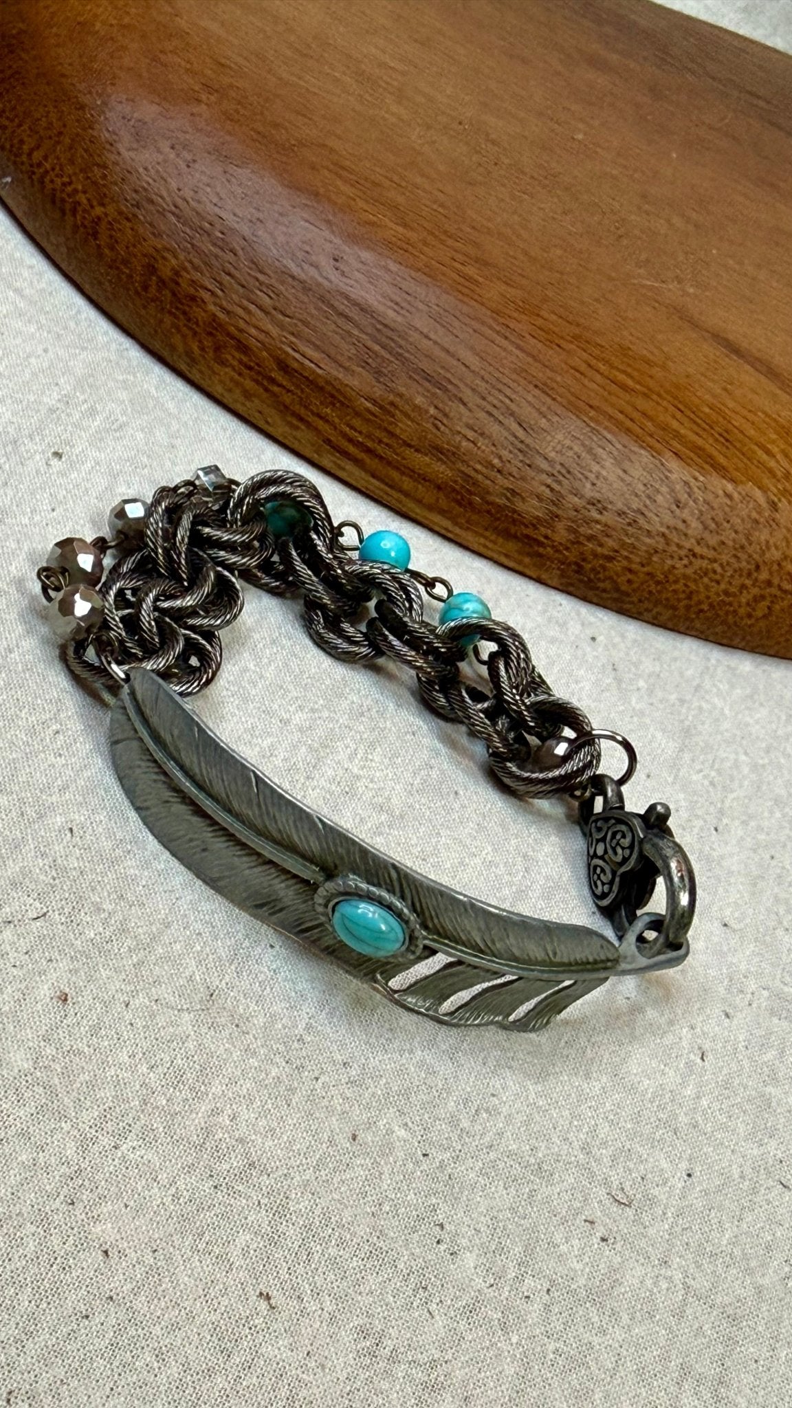 Gunmetal Feather with Double Strand Bracelet - Vintage Vault Boutique