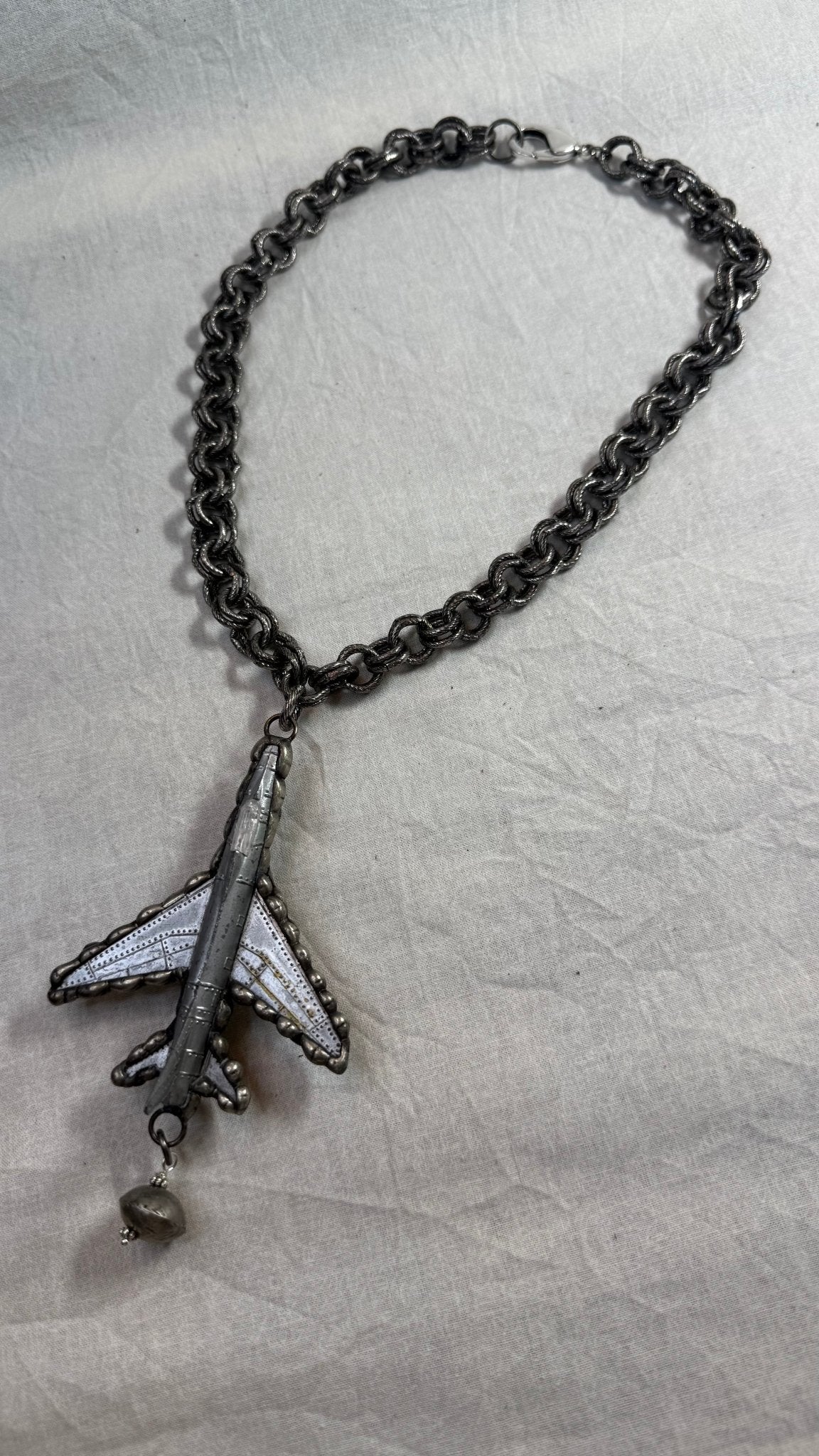 Silver Plane Necklace - Vintage Vault Boutique