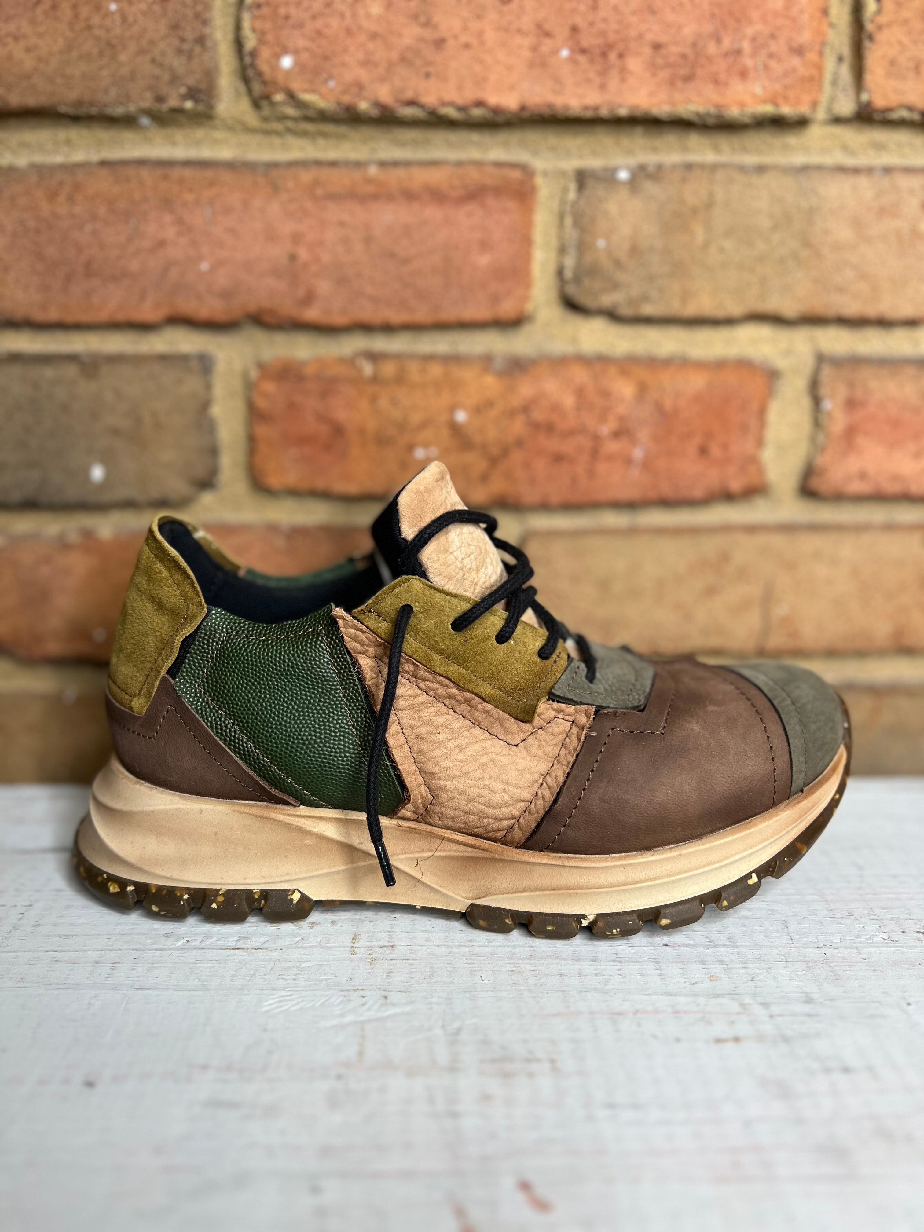 Themis Sneaker Sz 36 37