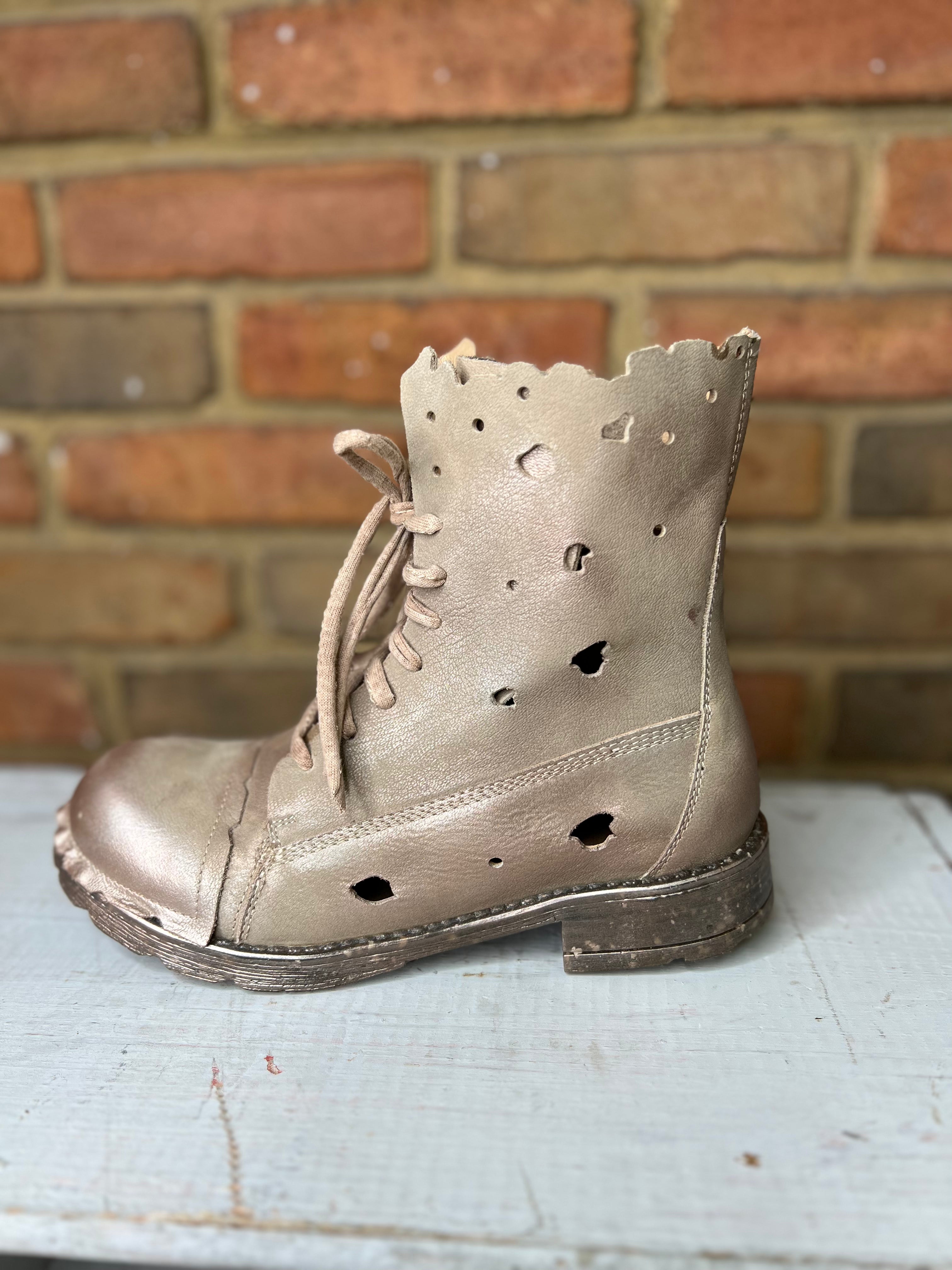 Joshua Boot Sz 36 37