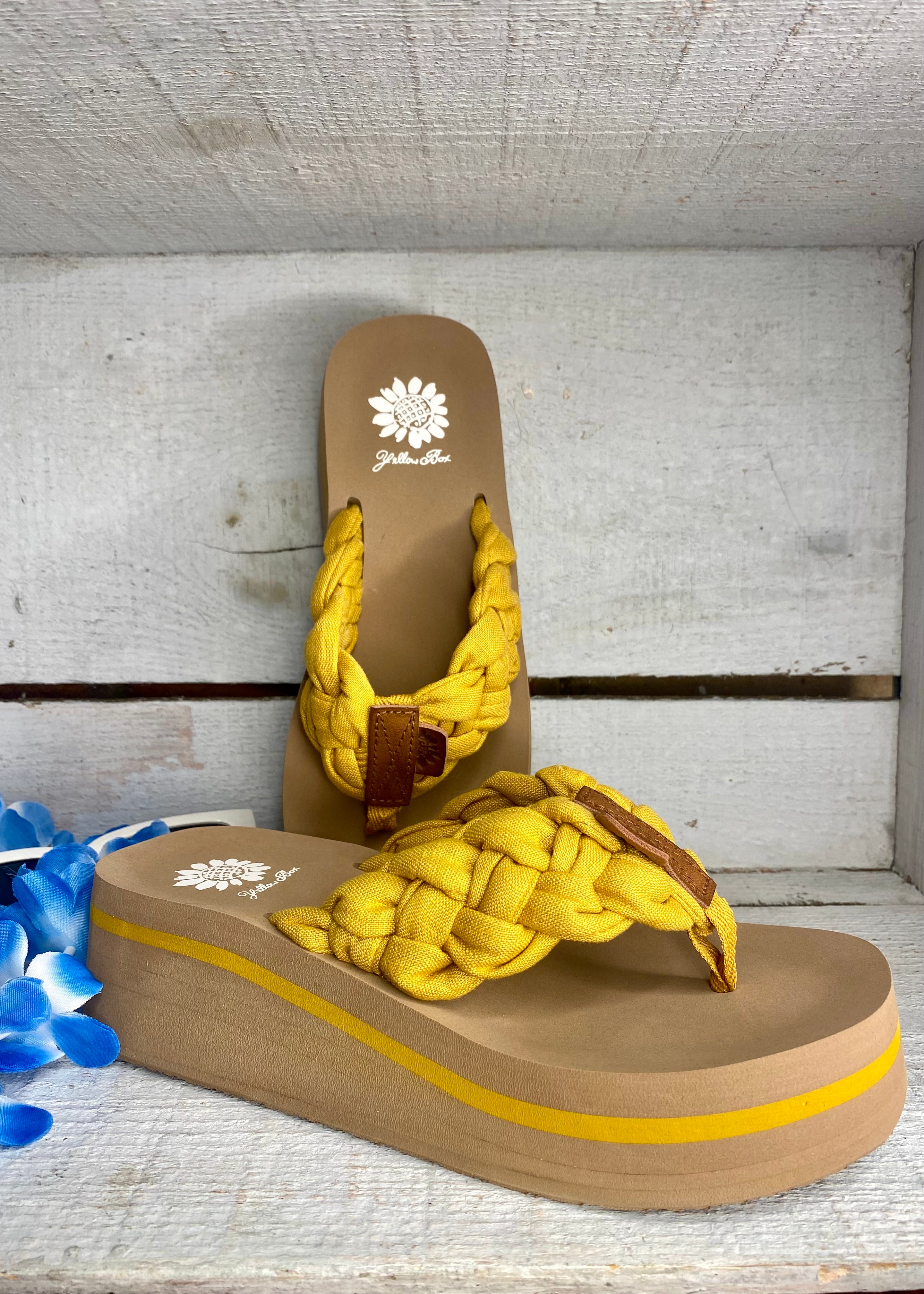 Marigold Karnika Platform Sandal Sz 10