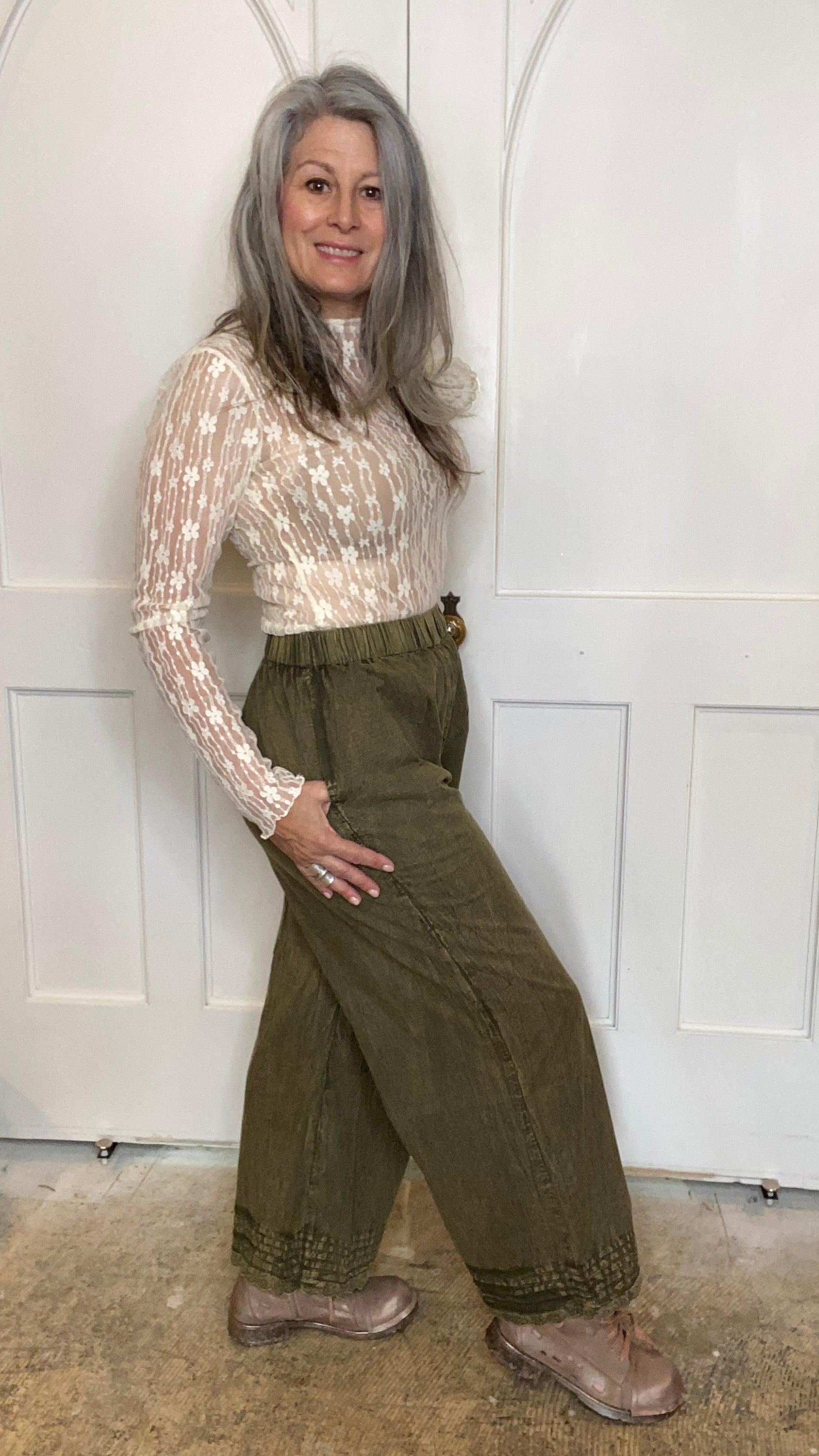 Elastic Waist Pants in Moss Green