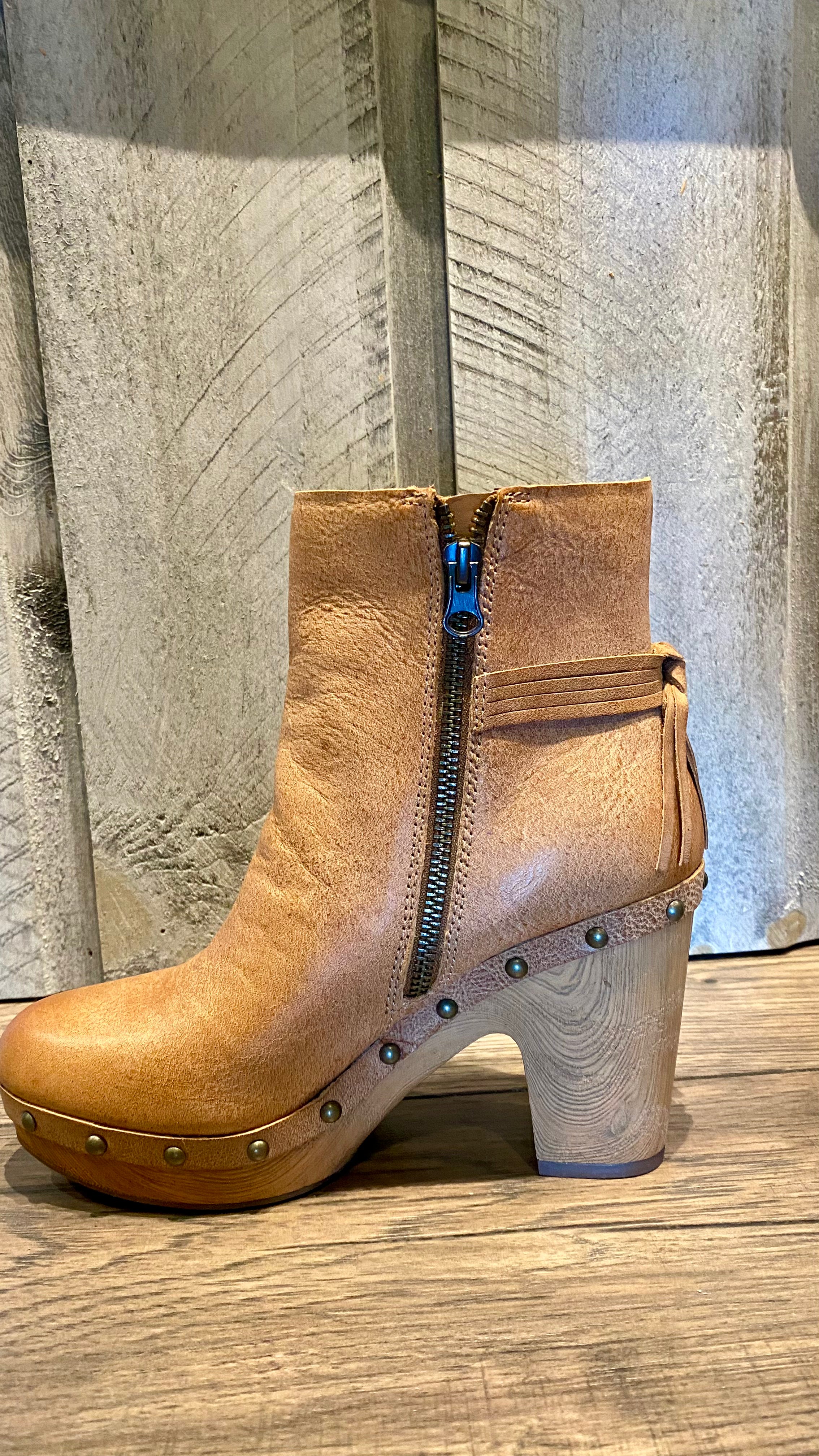 Dianna Boot Size 10