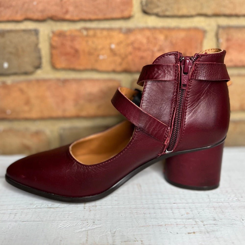 Janella Heel - Vintage Vault Boutique