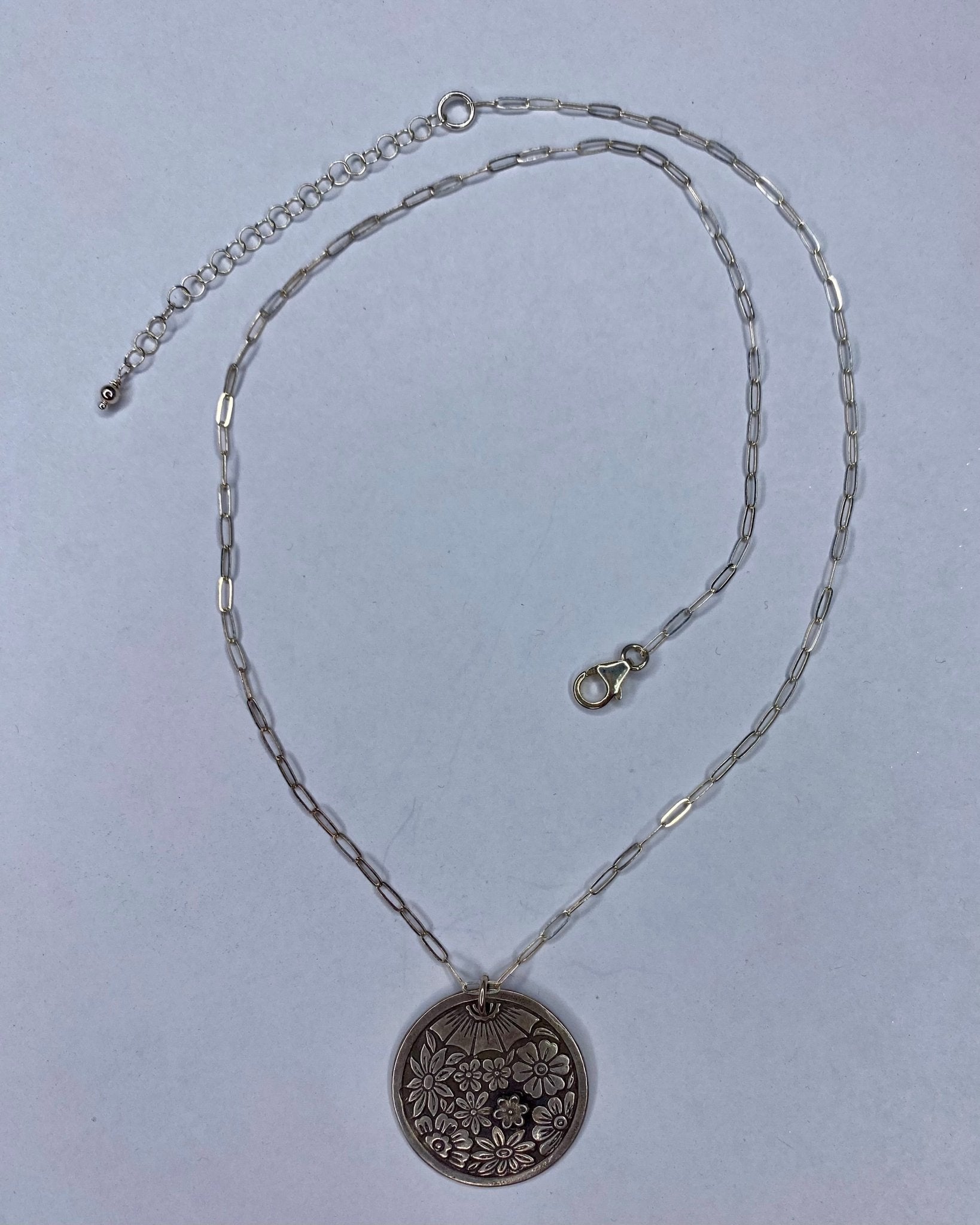 Round Medallion with Raised Flower Necklace - Vintage Vault Boutique