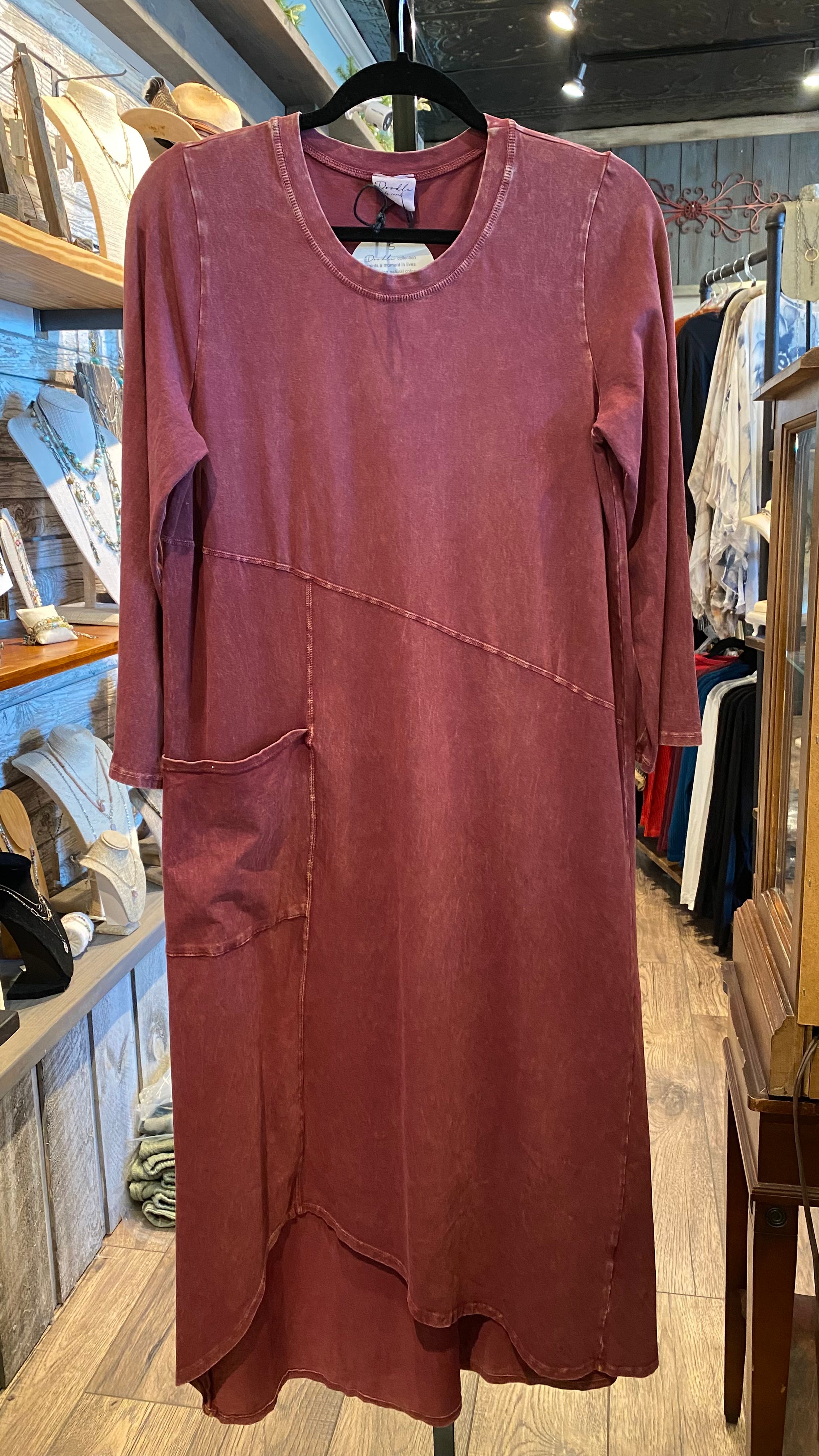 3Q Sleeve Crew Neck Dress