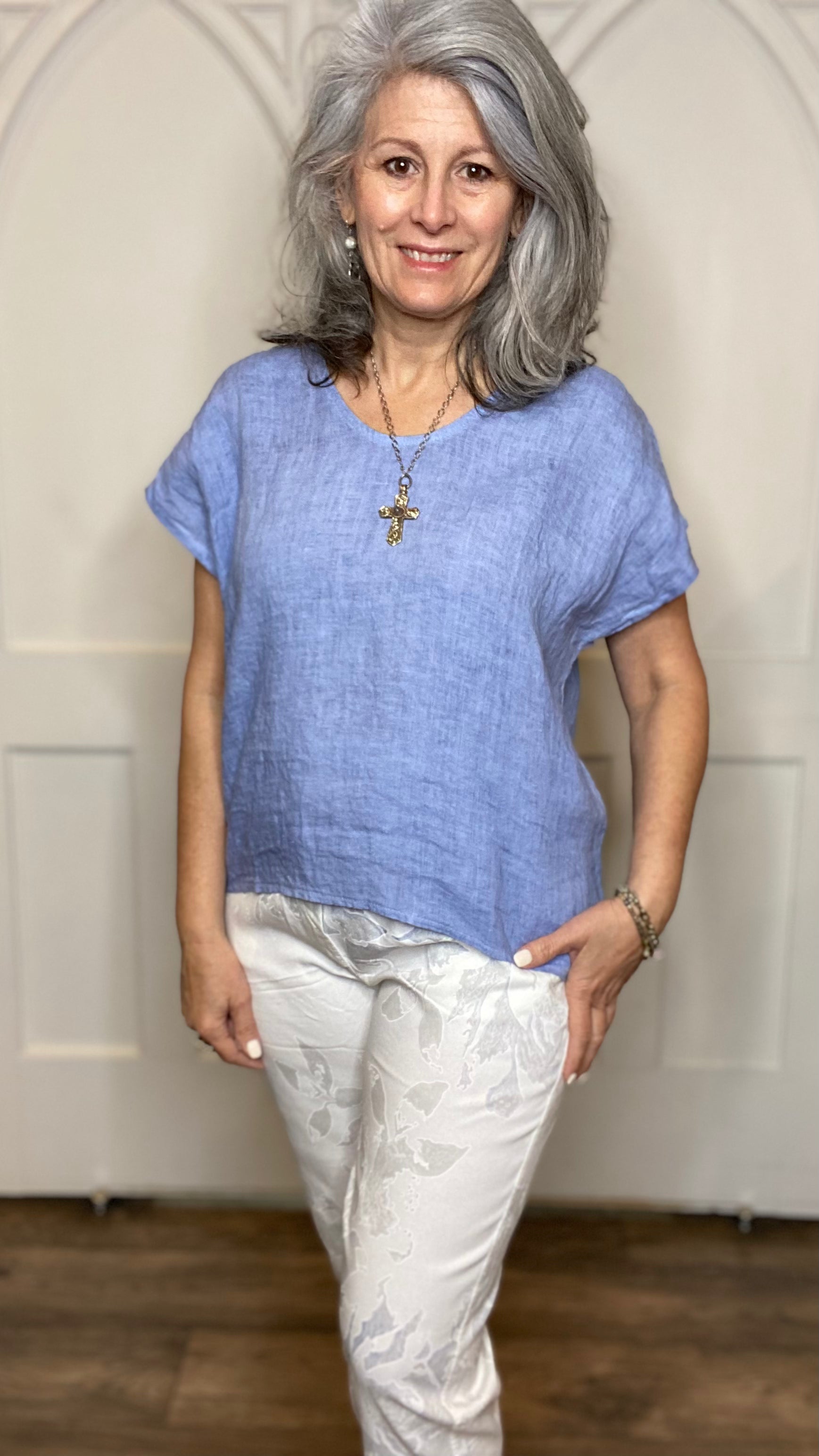 Basic Linen Top -Pale Blue