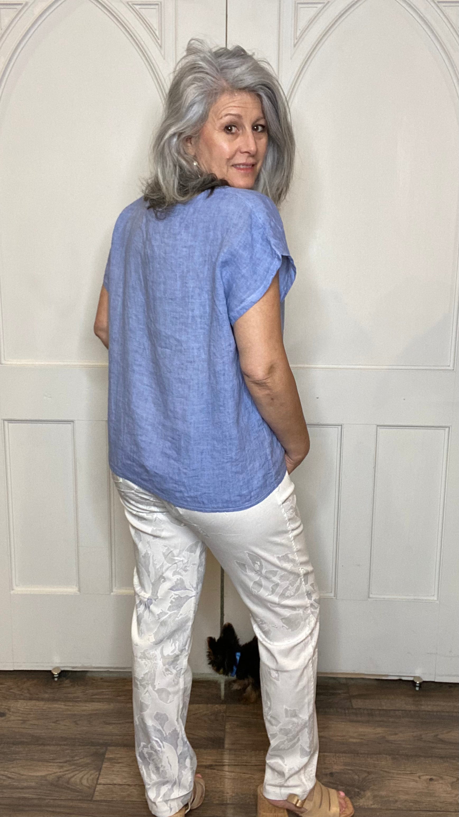 Basic Linen Top -Pale Blue