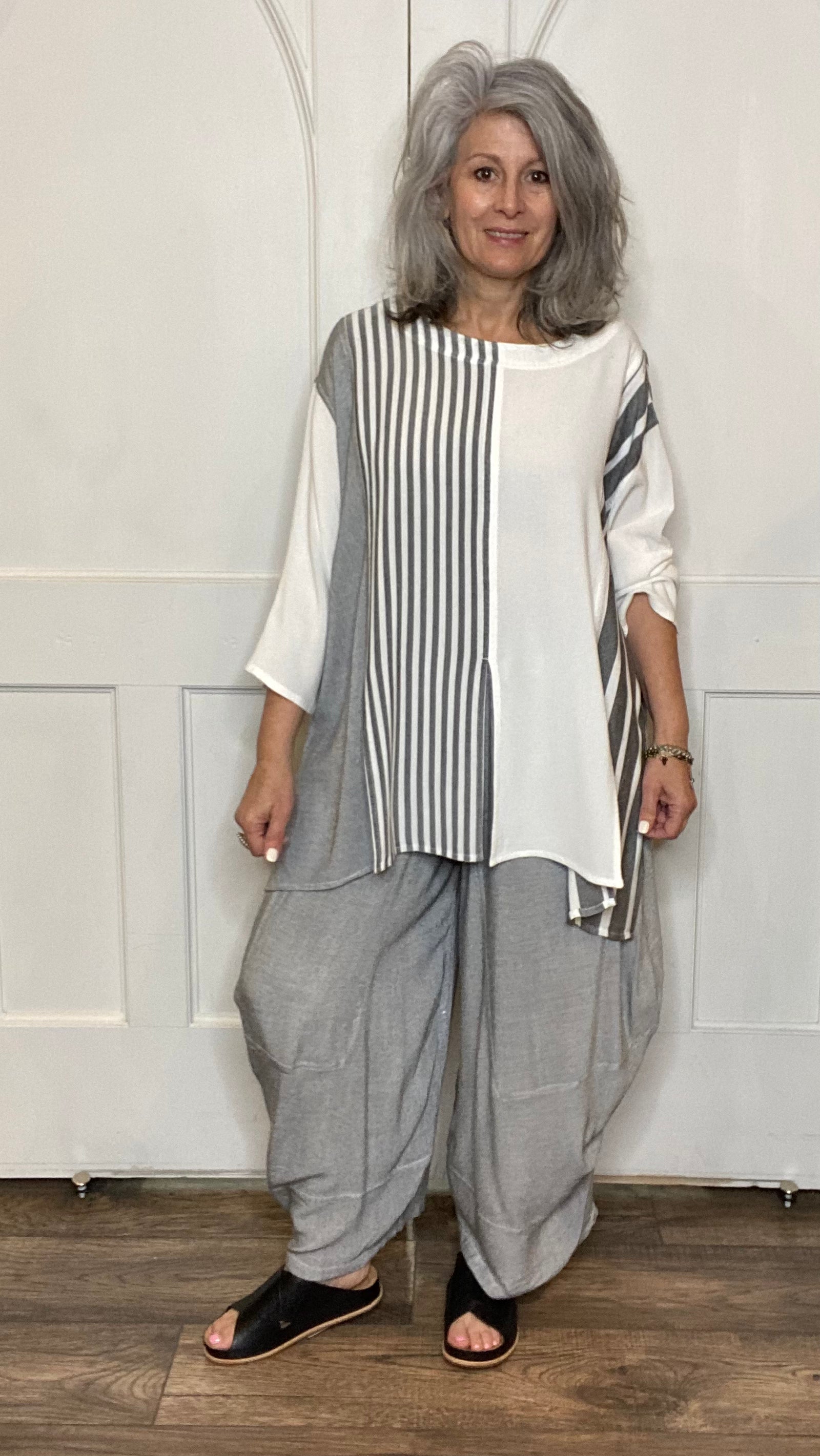 Sousdi Mix Print Top with Slits