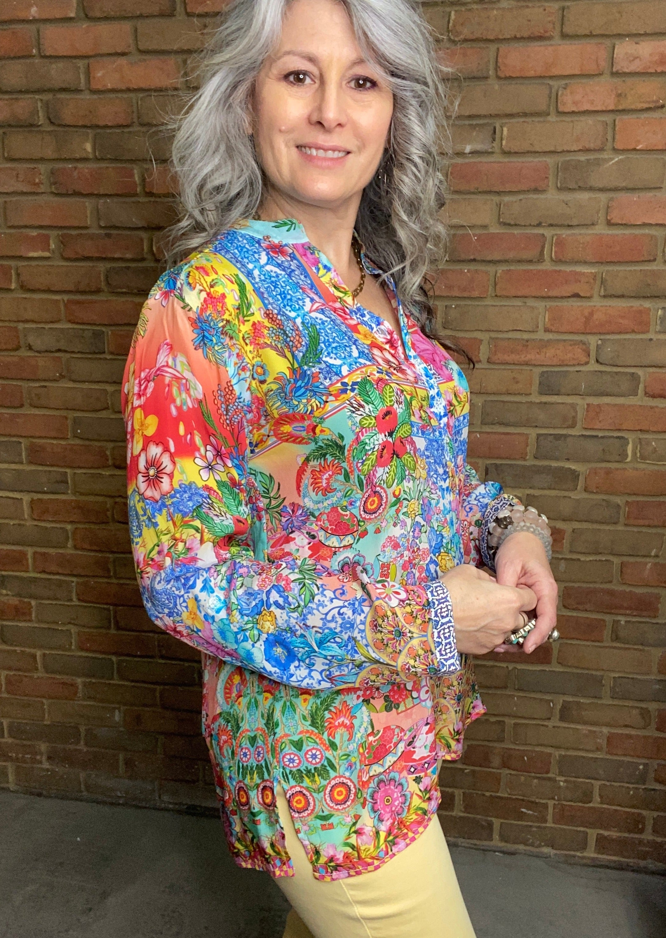 Silk Floral Print Henley Shirt Medium