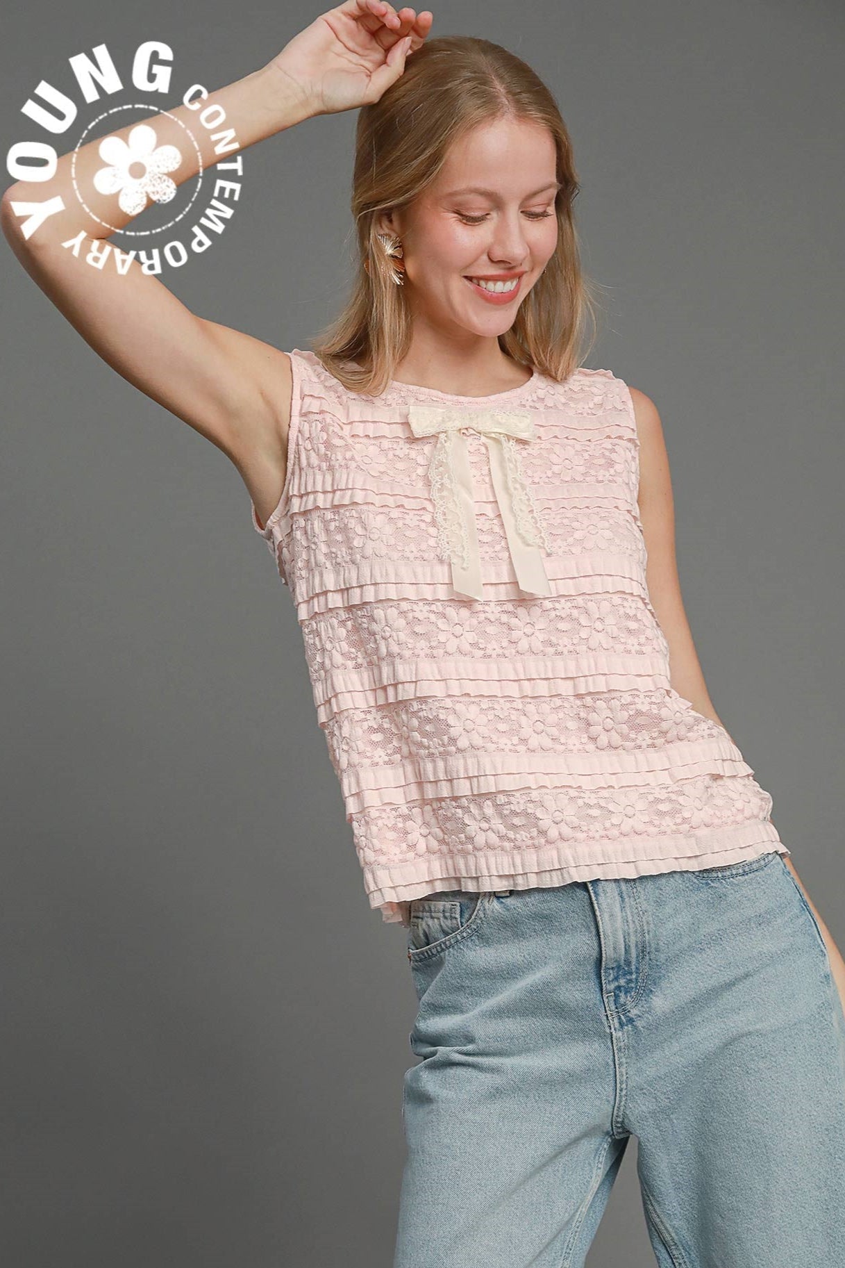 Tiered Lace Sleeveless Top