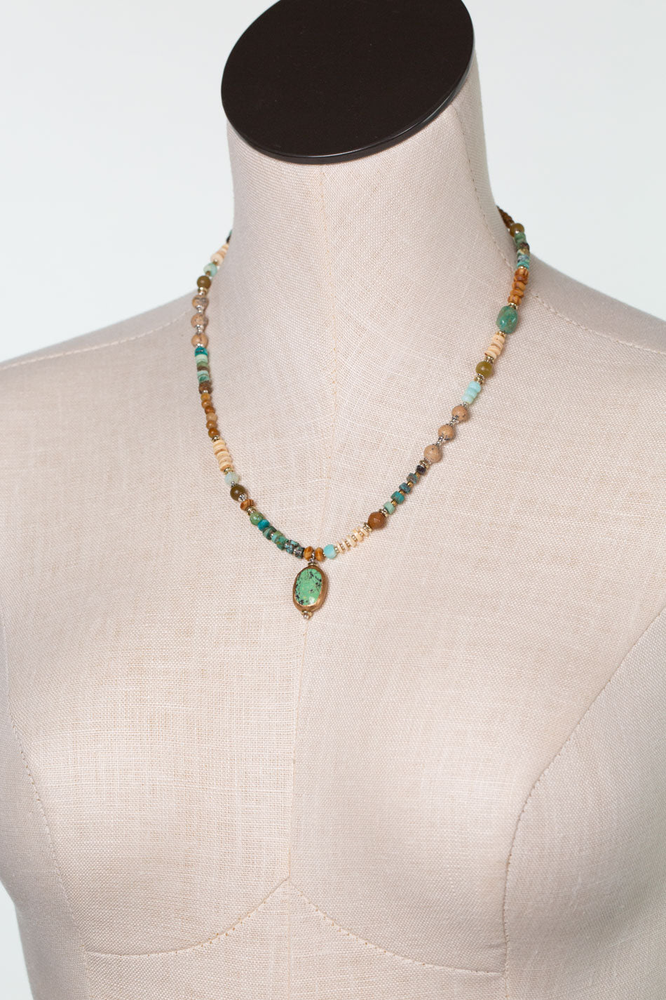 Remedy Oval Bezel Necklace N004 - Vintage Vault Boutique