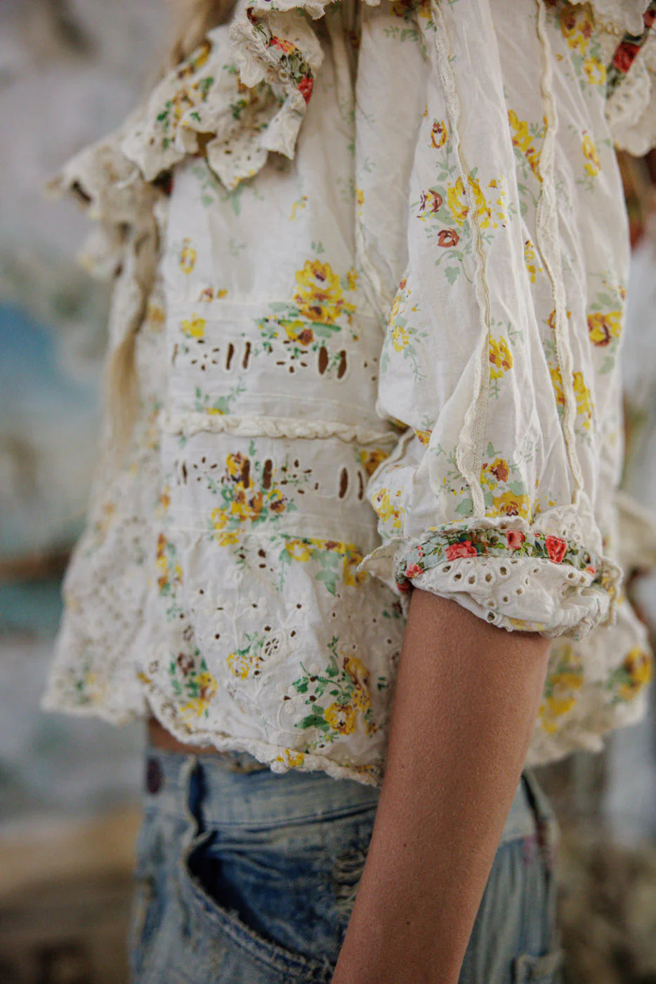 Top 1283 Eyelet Eadred Blouse Lauretta