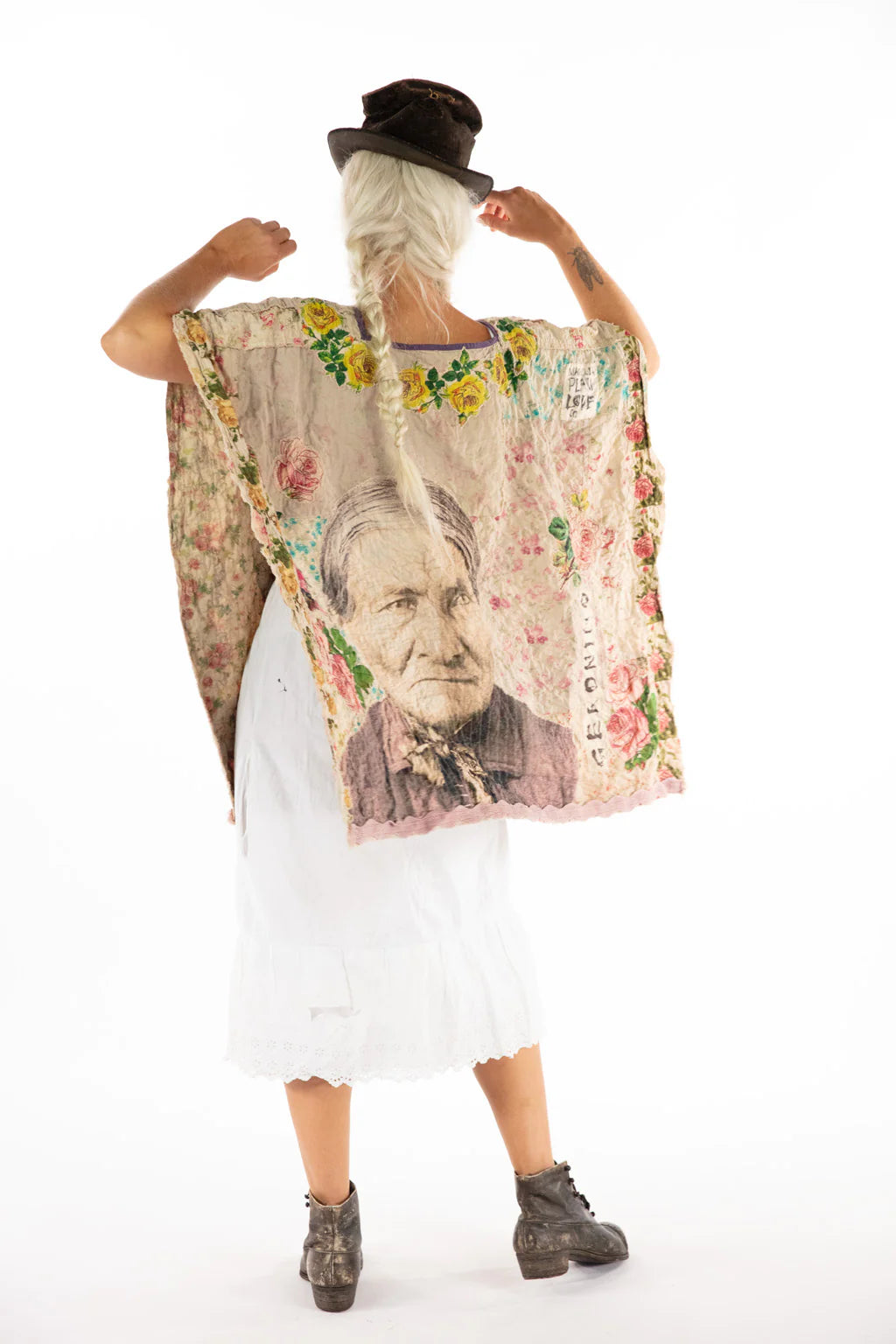 Top 1342 Great Spirits Bretta Poncho
