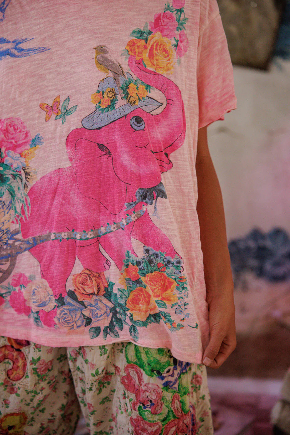Top 2329 Special Delivery Tee