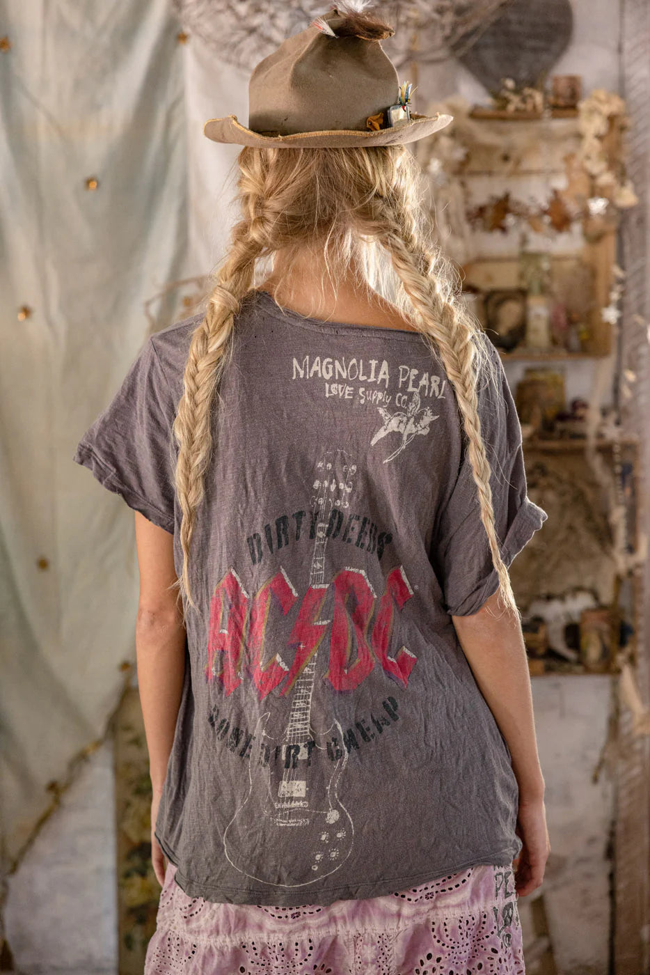 Top 2683 AC/DC Dirty Deeds Tee
