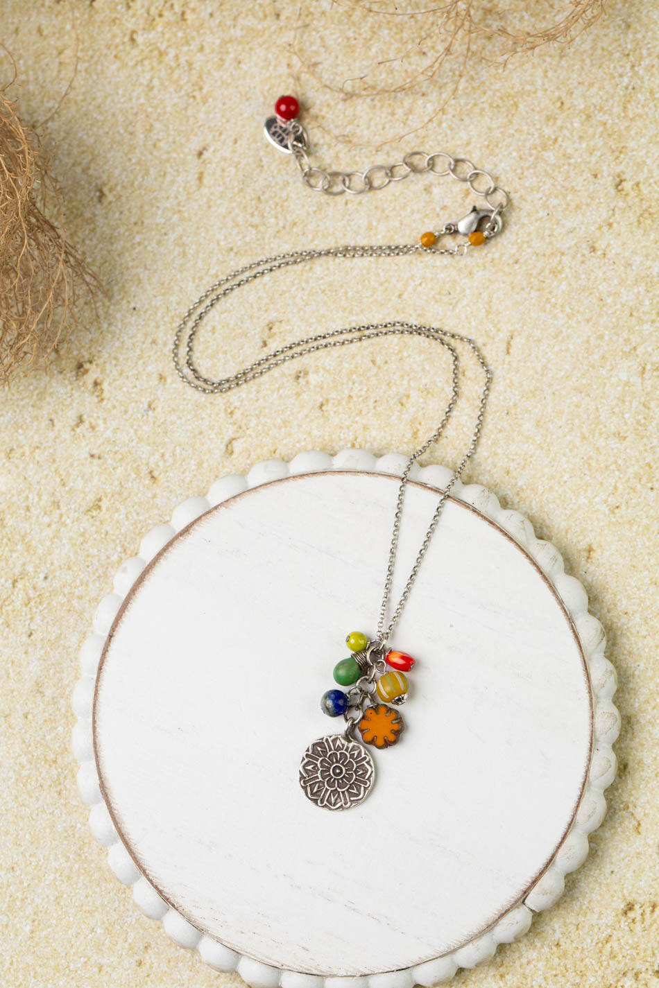 United Silver Stamped Drop Focal Necklace N001