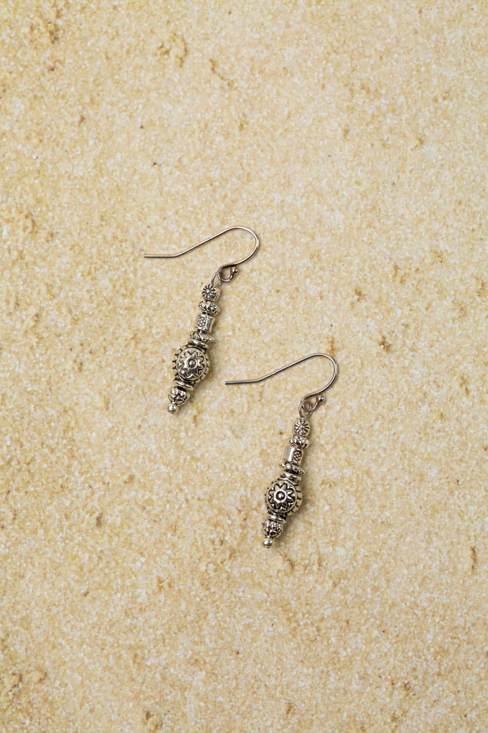 United Antique Silver Plated Brass Flower Simple Earrings - Vintage Vault Boutique