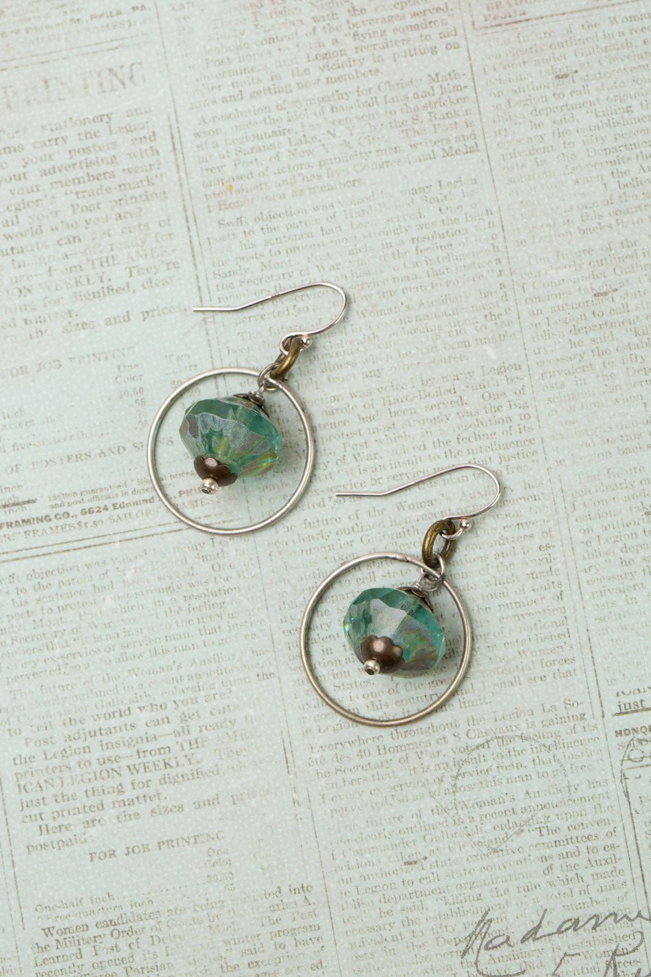 Wisdom Within Hoop Earrings E014-2 - Vintage Vault Boutique