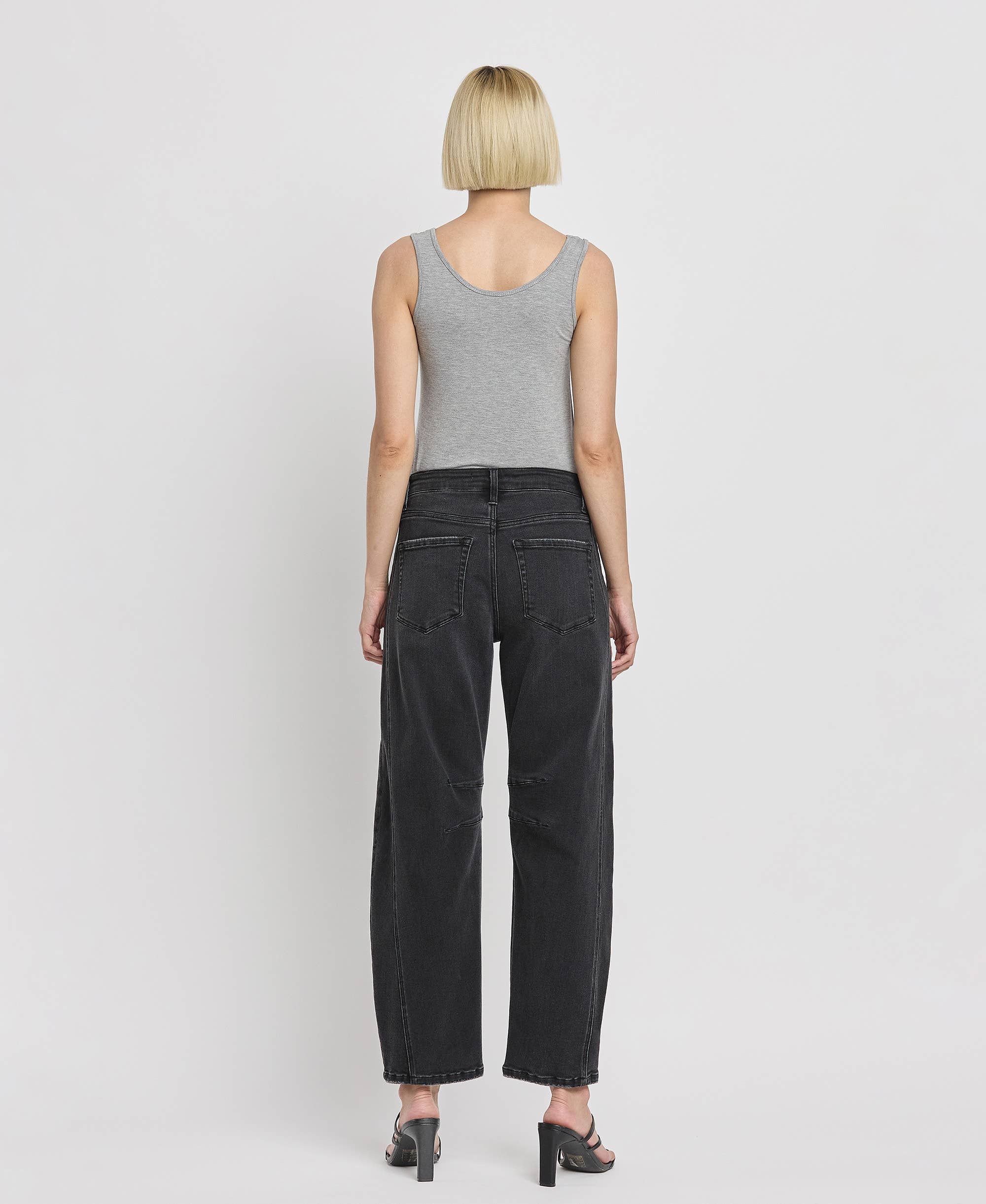Ankle Barrel Leg Jean