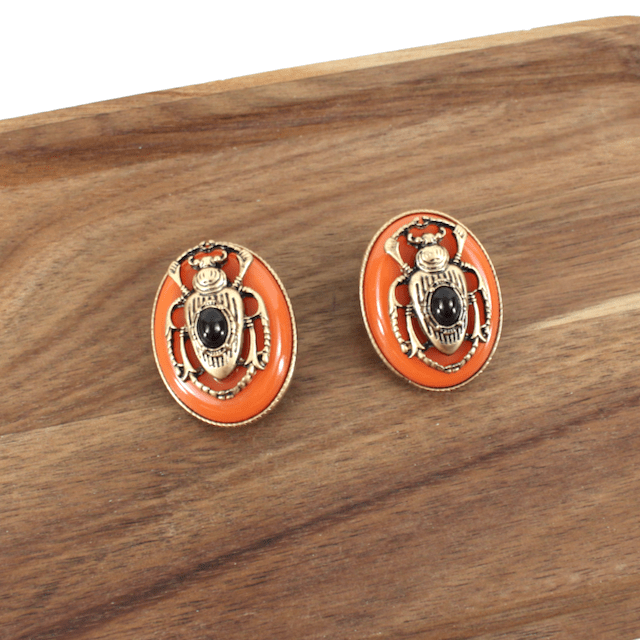 Beetle Alloy and Resin Earring - Vintage Vault Boutique