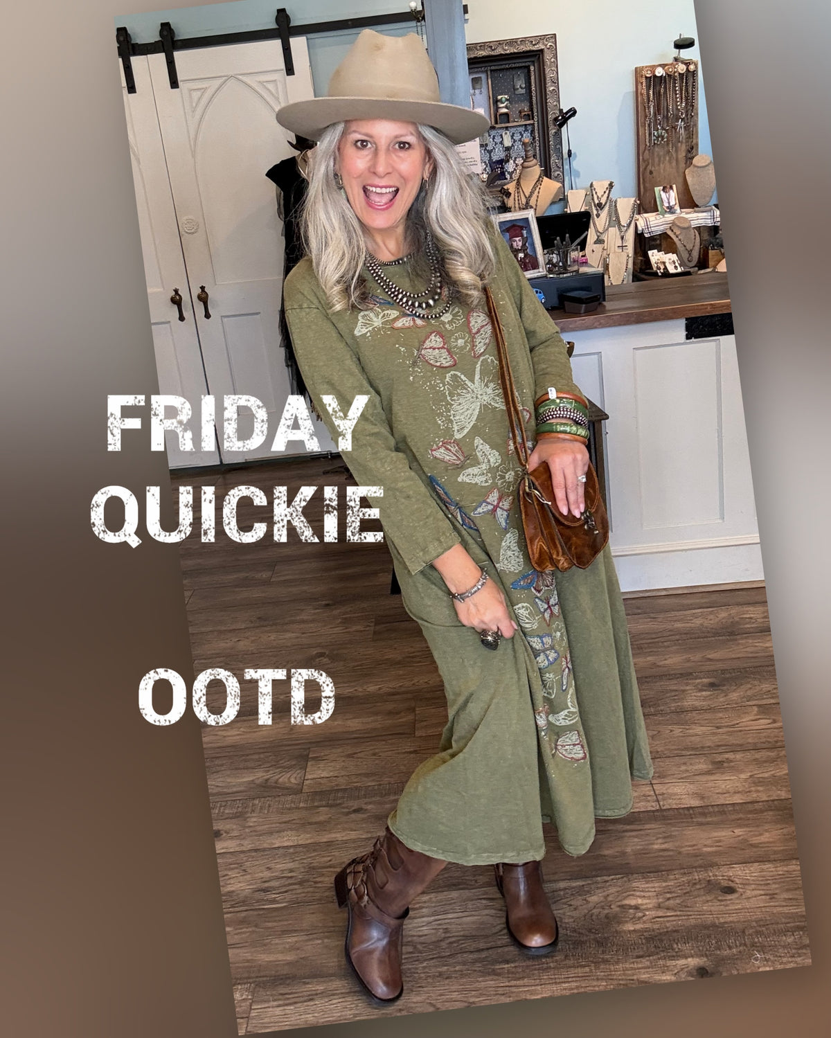 Friday Quickie September 25 - Vintage Vault Boutique