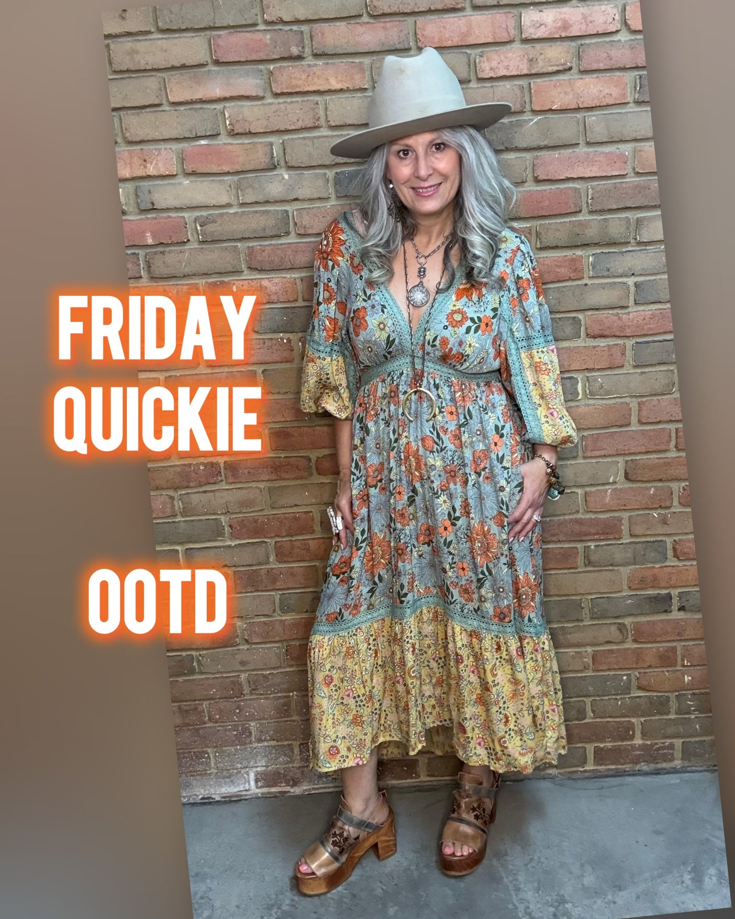 Friday Quickie August 21 - Vintage Vault Boutique