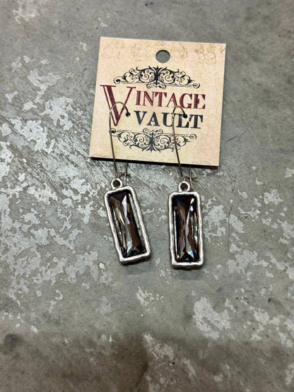 Crystal Rectangle Earring - Vintage Vault Boutique