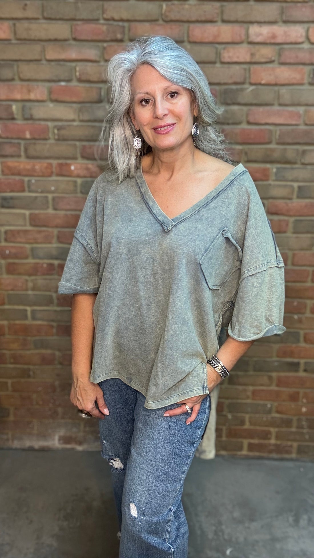 Faded Navy V-Neck Short Sleeve Top