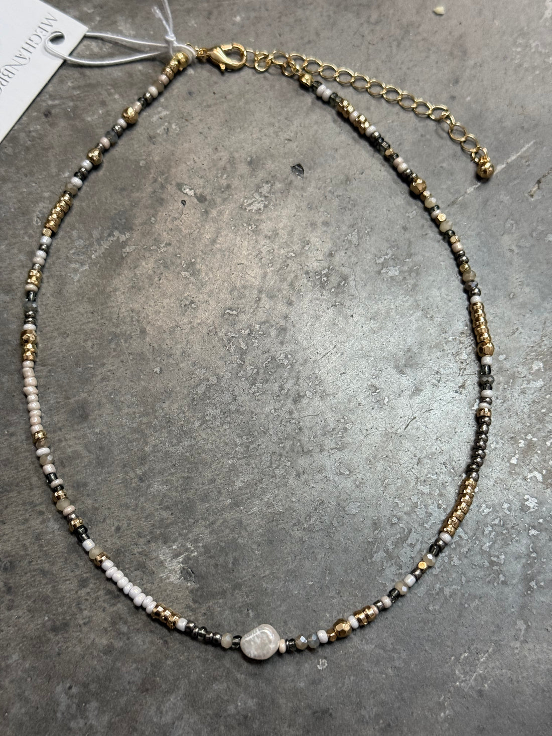 Dandy Gray Pearl Chocker Necklace