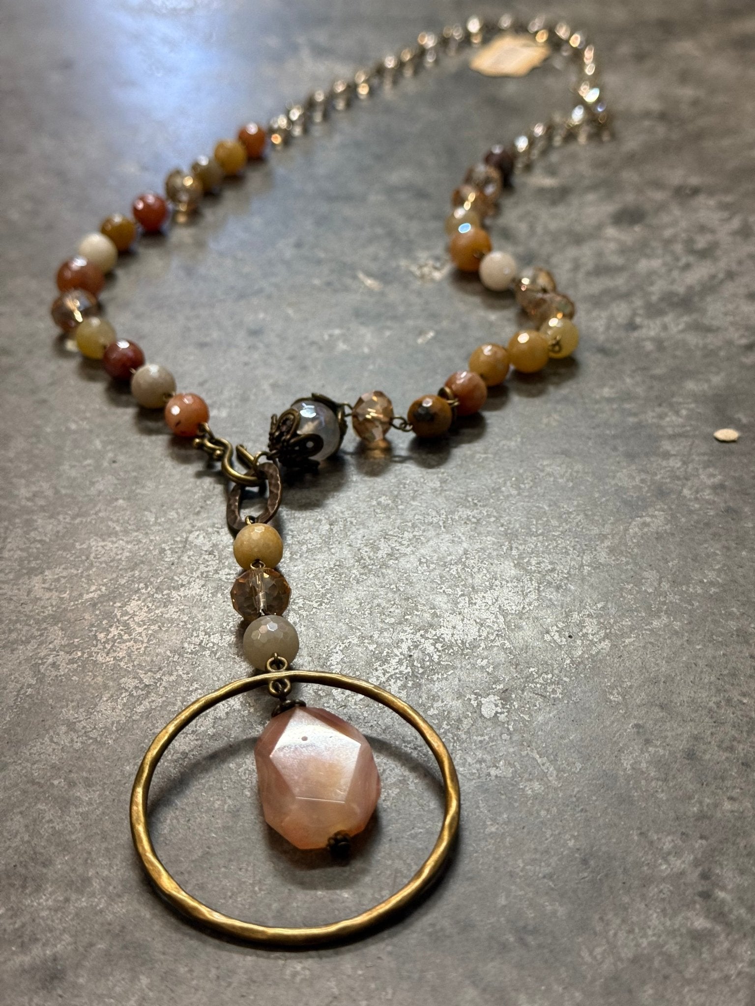 Carol Su Encircled Stone Necklace - Vintage Vault Boutique