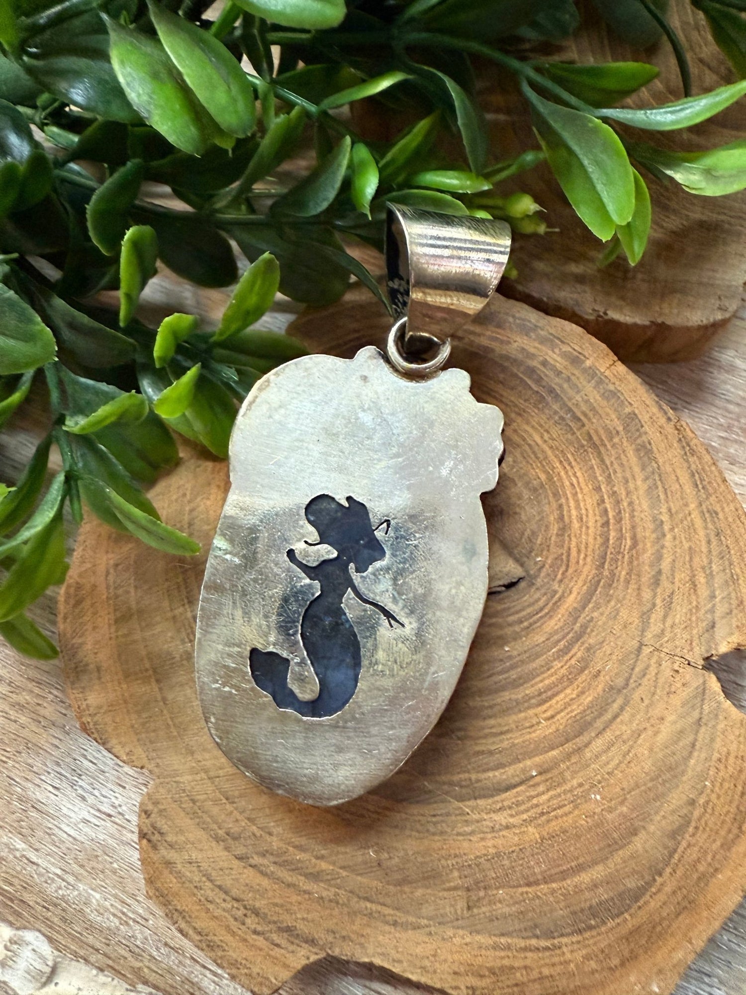 Labradorite and Moonstone Skull Tibetan Pendant - Vintage Vault Boutique