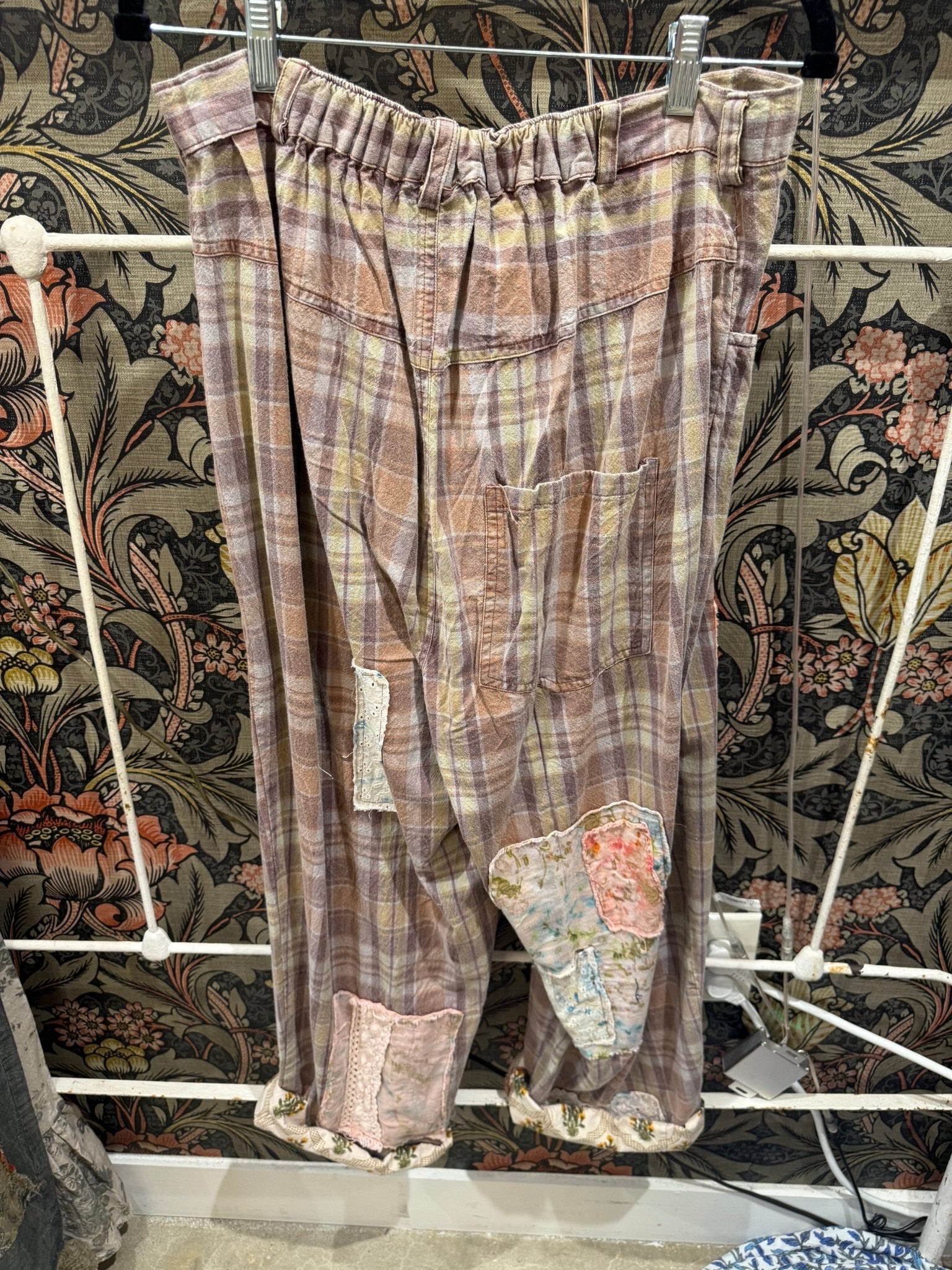 Traveling On Pants - Lavender Plaid - Vintage Vault Boutique