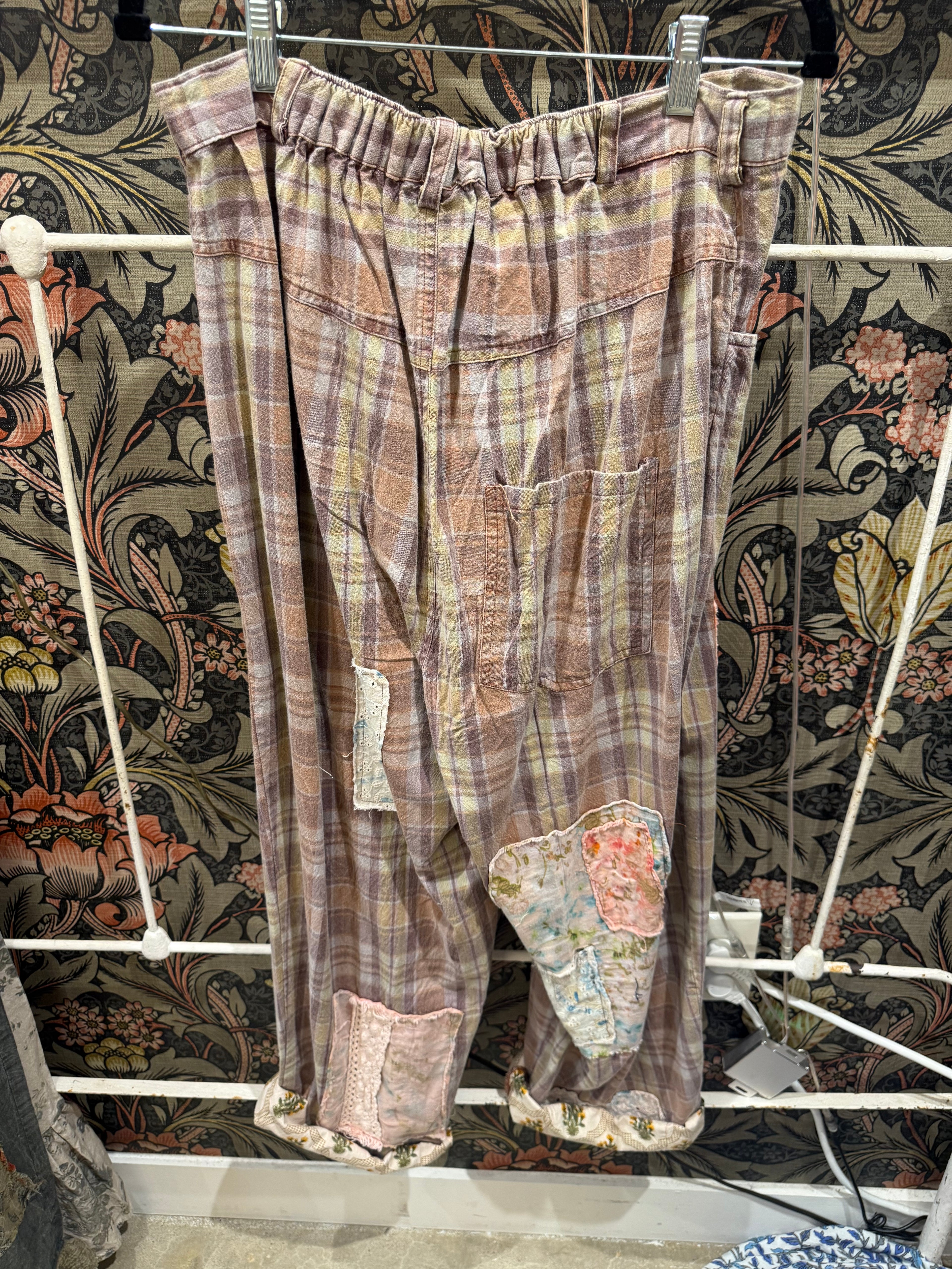 Traveling On Pants - Lavender Plaid