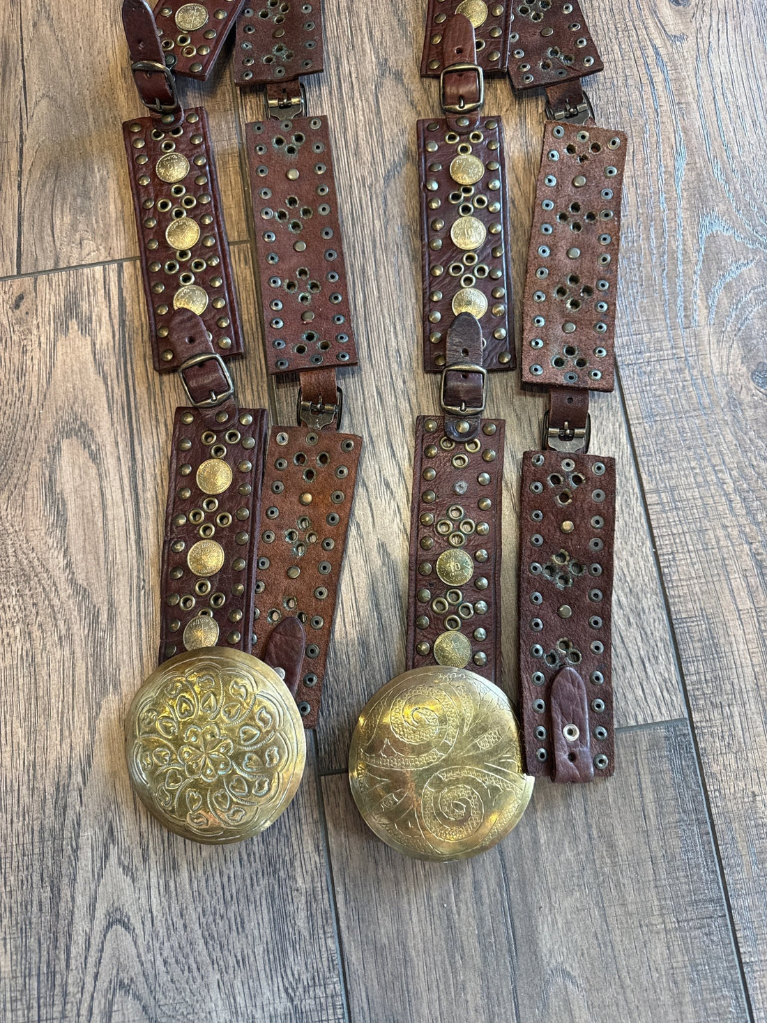 Brass Buckle Link Belt - Brown - Vintage Vault Boutique