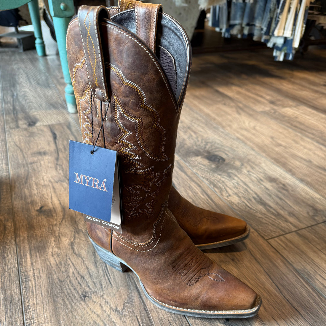 Sabarina Western Boot Size 7 only