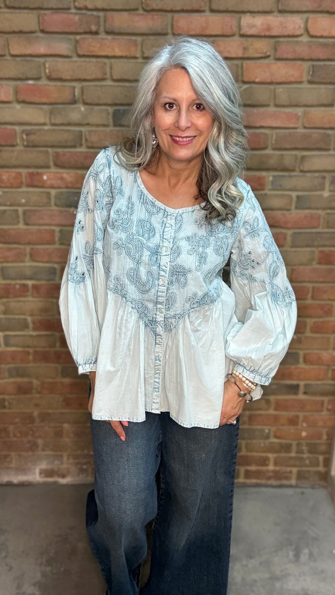 Embroidered Button Up Top - Vintage Vault Boutique