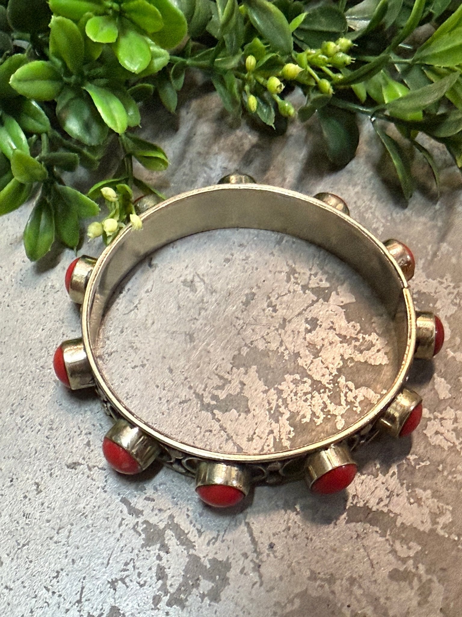Red Semi Precious Stone Bracelet - Vintage Vault Boutique