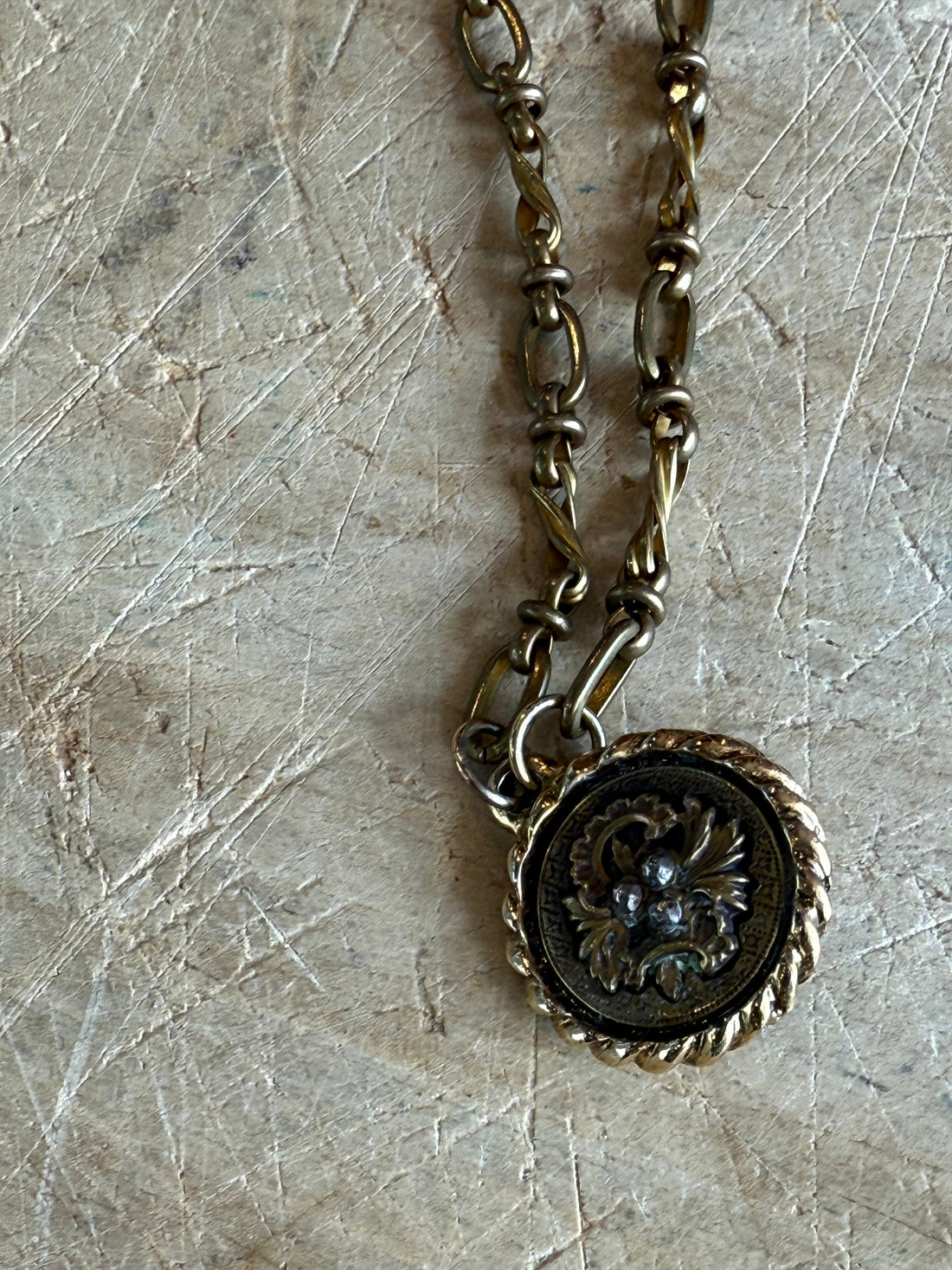 Vintage Button NK