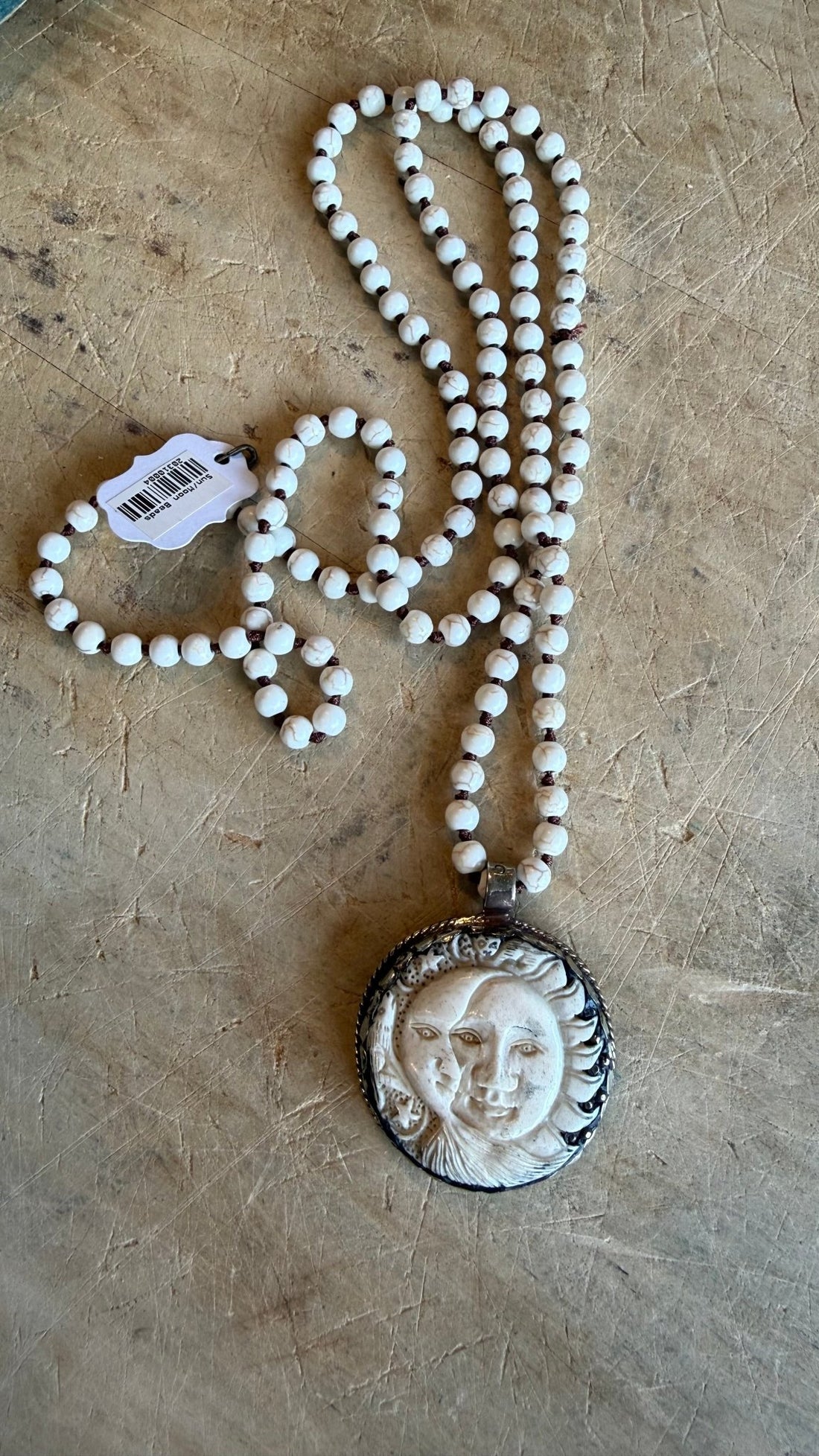 Sun/Moon Beads - Vintage Vault Boutique