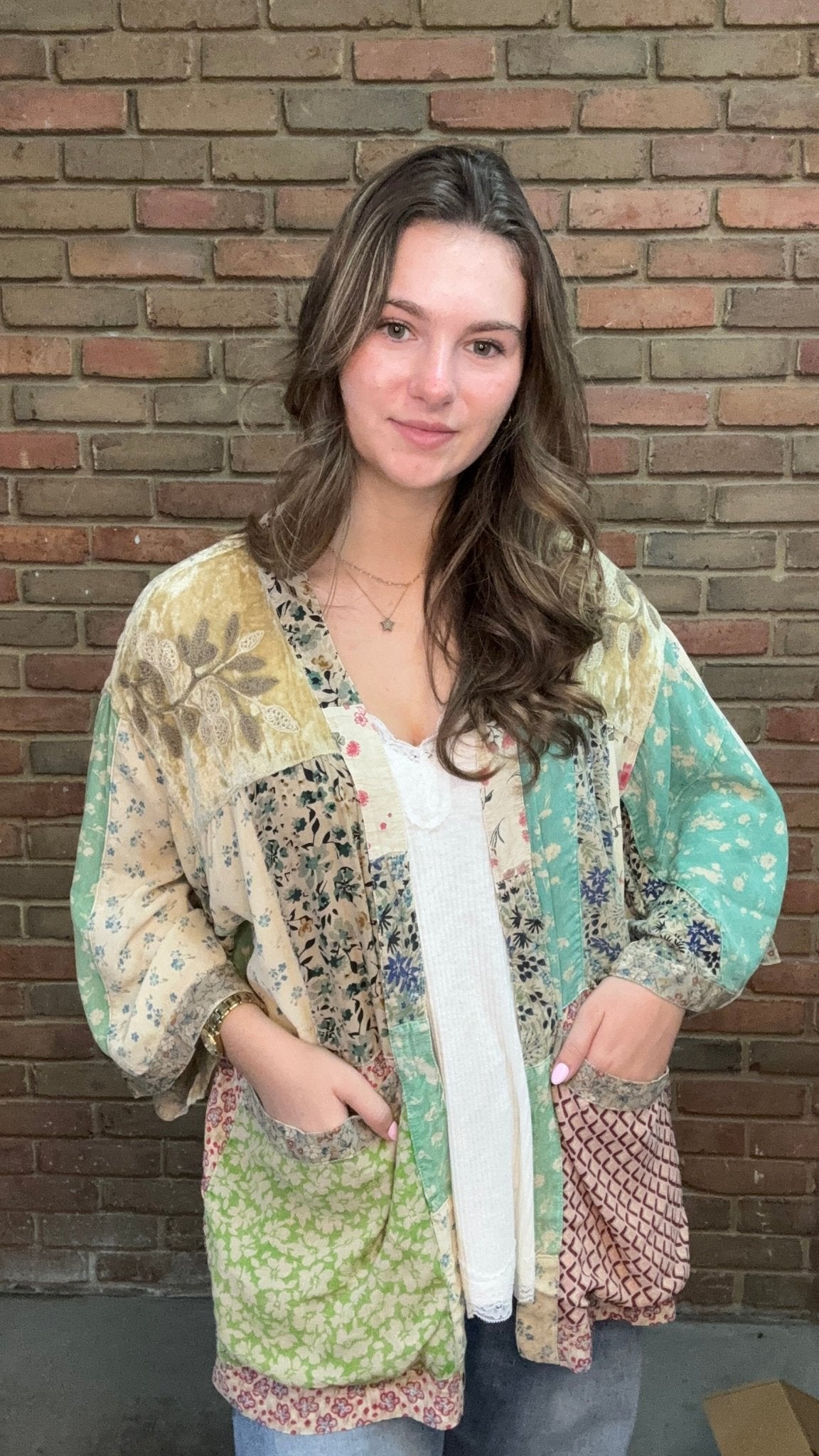 Vintage Kimono Top with Pockets - Vintage Vault Boutique