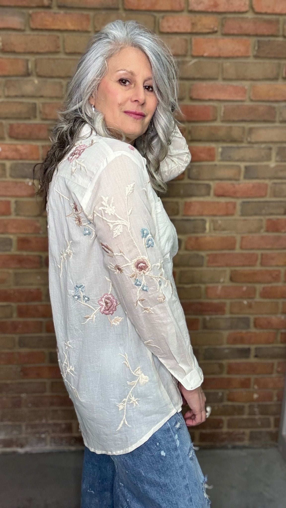 Joni Cotton Button Up Shirt - Vintage Vault Boutique
