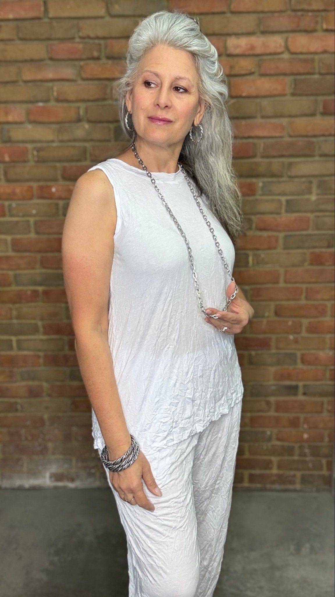 White Crinkle Tank Top - Vintage Vault Boutique