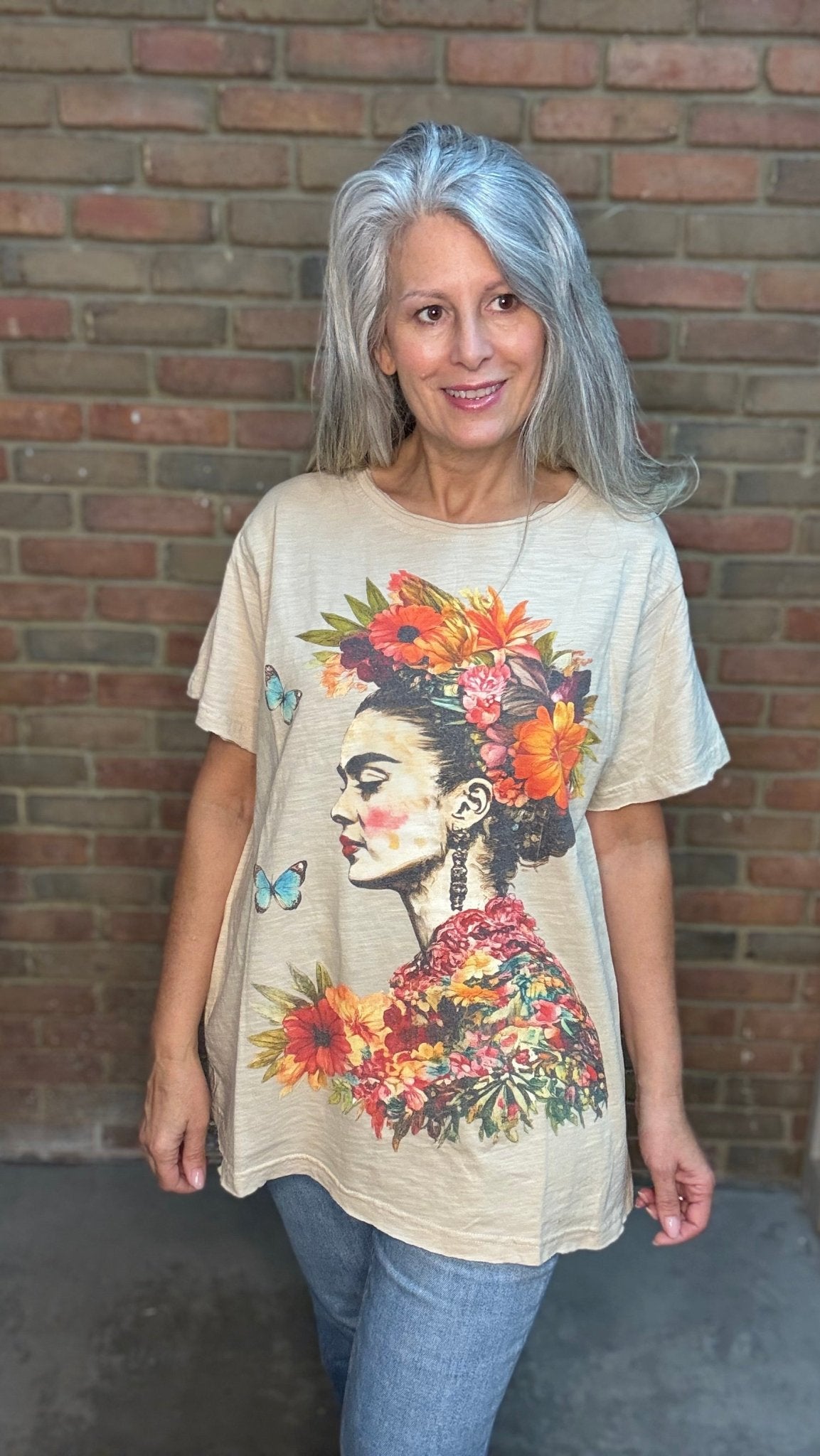 Frida Kahlo T-Shirt - Vintage Vault Boutique