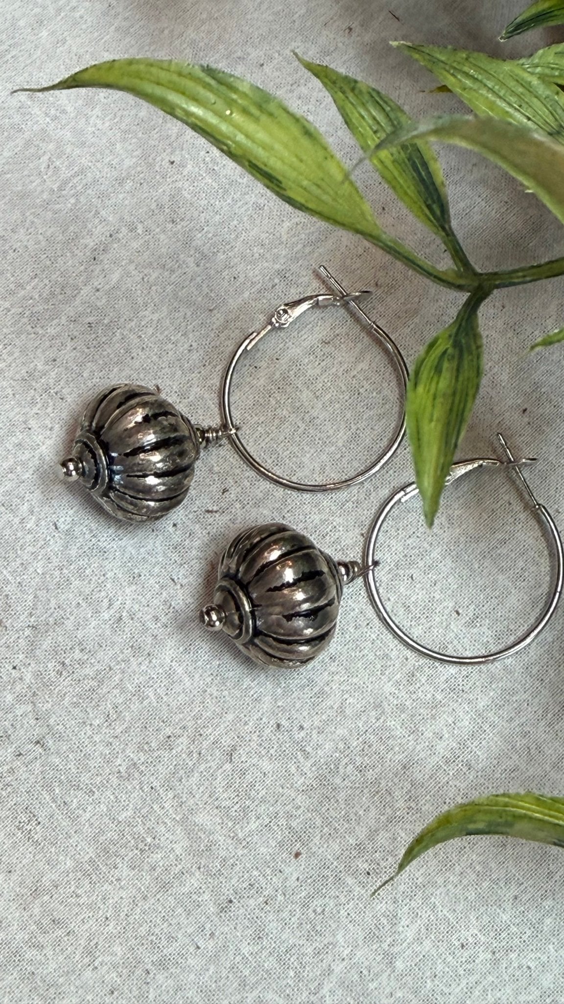 Simple Embossed Dangle Earrings - Vintage Vault Boutique